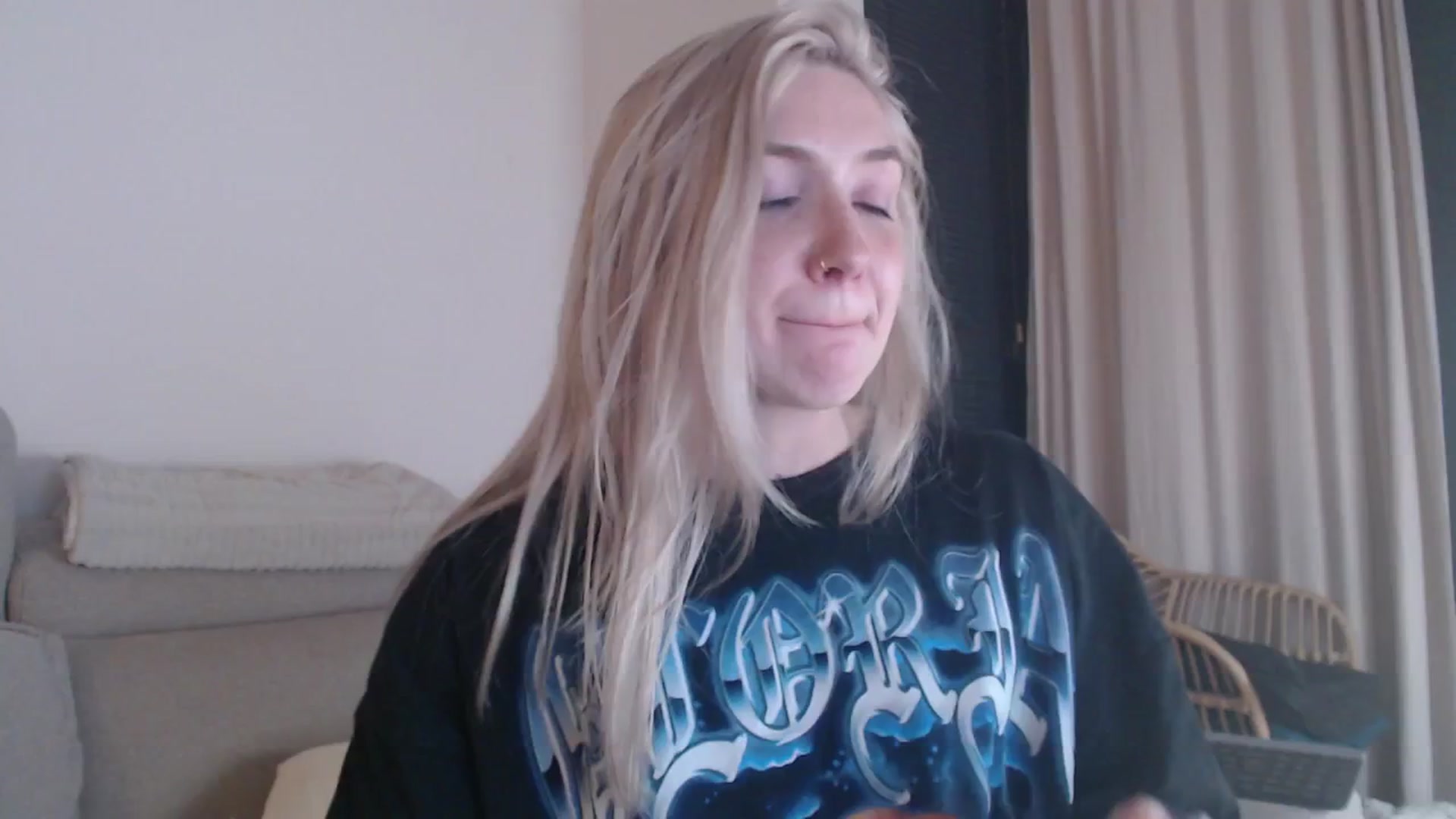 Gallery image thumbnail from Tattoo_bbgirl's myfreecams stream on, 12/12/2025, 20:25 image 19 of 20