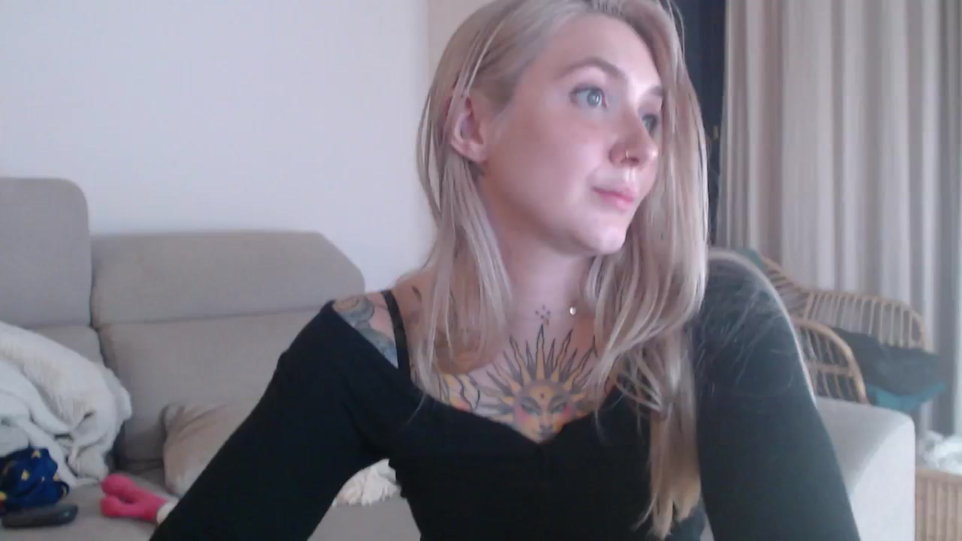 Gallery image thumbnail from Tattoo_bbgirl's myfreecams stream on, 12/16/2025, 22:40 image 11 of 20