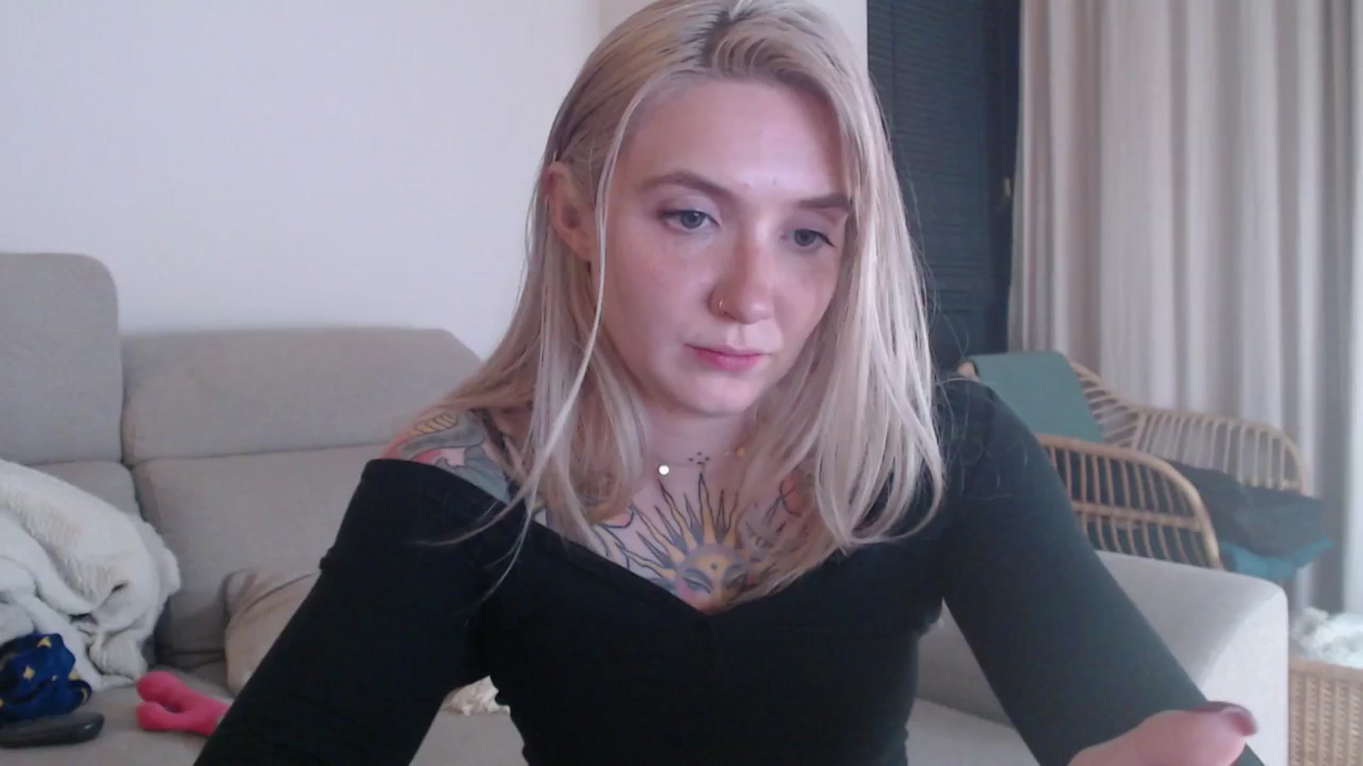 Gallery image thumbnail from Tattoo_bbgirl's myfreecams stream on, 12/16/2025, 22:40 image 2 of 20