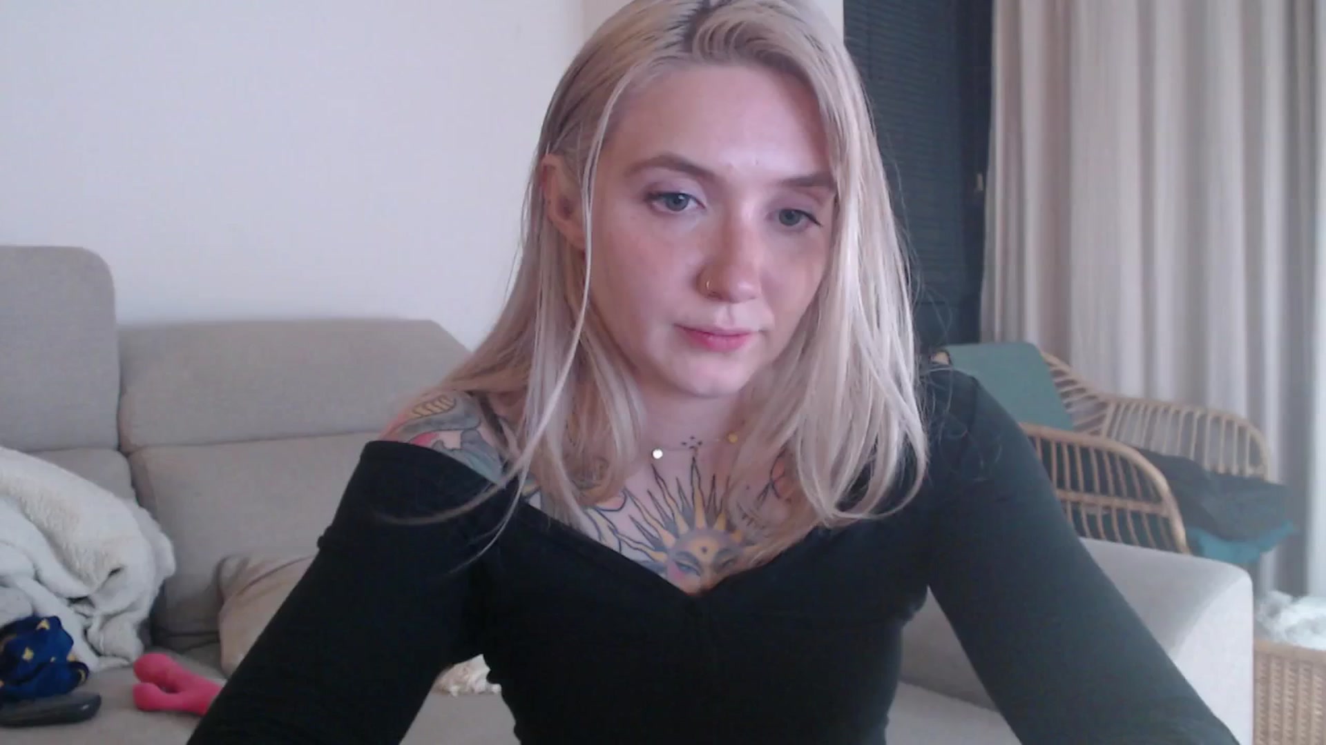 Gallery image thumbnail from Tattoo_bbgirl's myfreecams stream on, 12/16/2025, 22:40 image 1 of 20
