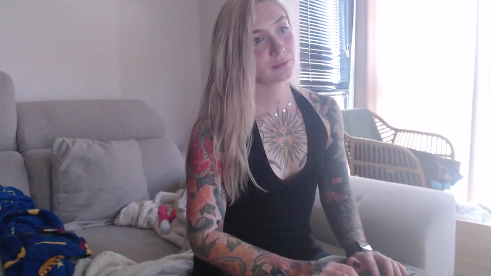 Gallery image thumbnail from Tattoo_bbgirl's myfreecams stream on, 12/17/2025, 15:35 image 18 of 20