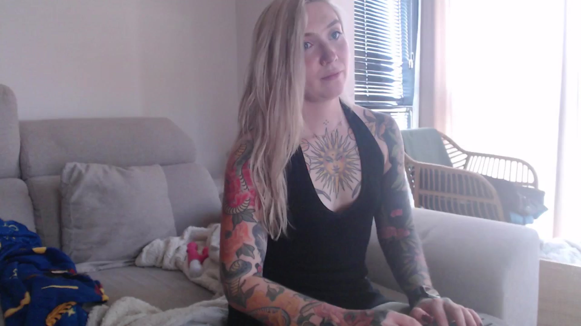 Gallery image thumbnail from Tattoo_bbgirl's myfreecams stream on, 12/17/2025, 15:35 image 17 of 20