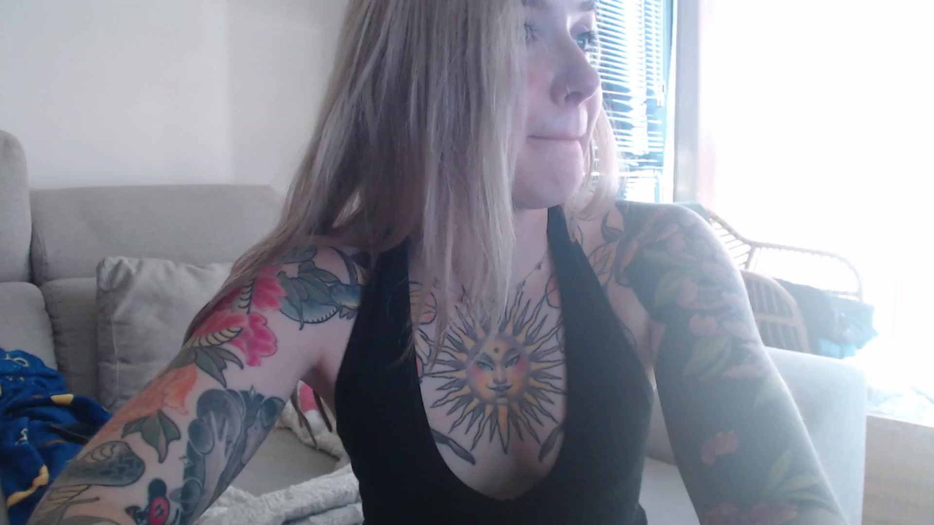 Gallery image thumbnail from Tattoo_bbgirl's myfreecams stream on, 12/17/2025, 15:35 image 12 of 20