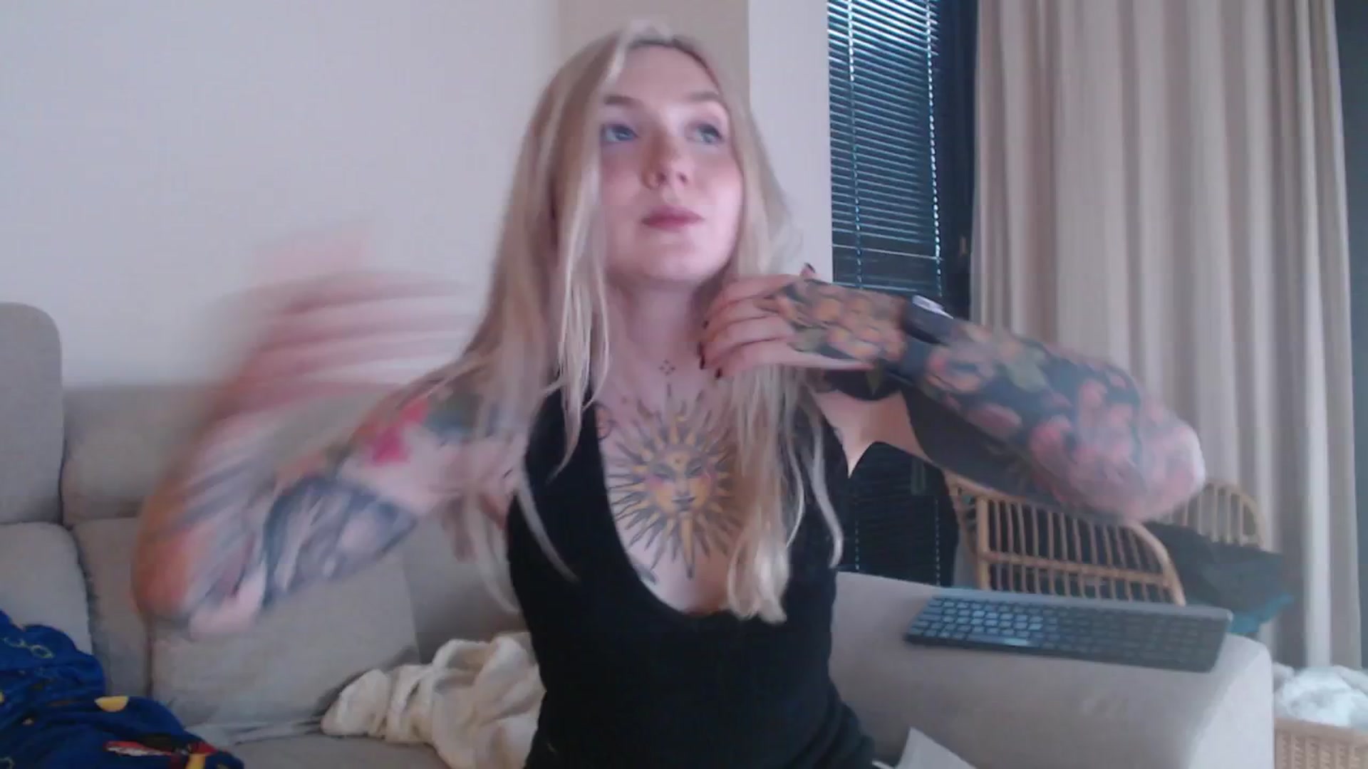 Gallery image thumbnail from Tattoo_bbgirl's myfreecams stream on, 12/17/2025, 17:36 image 11 of 20