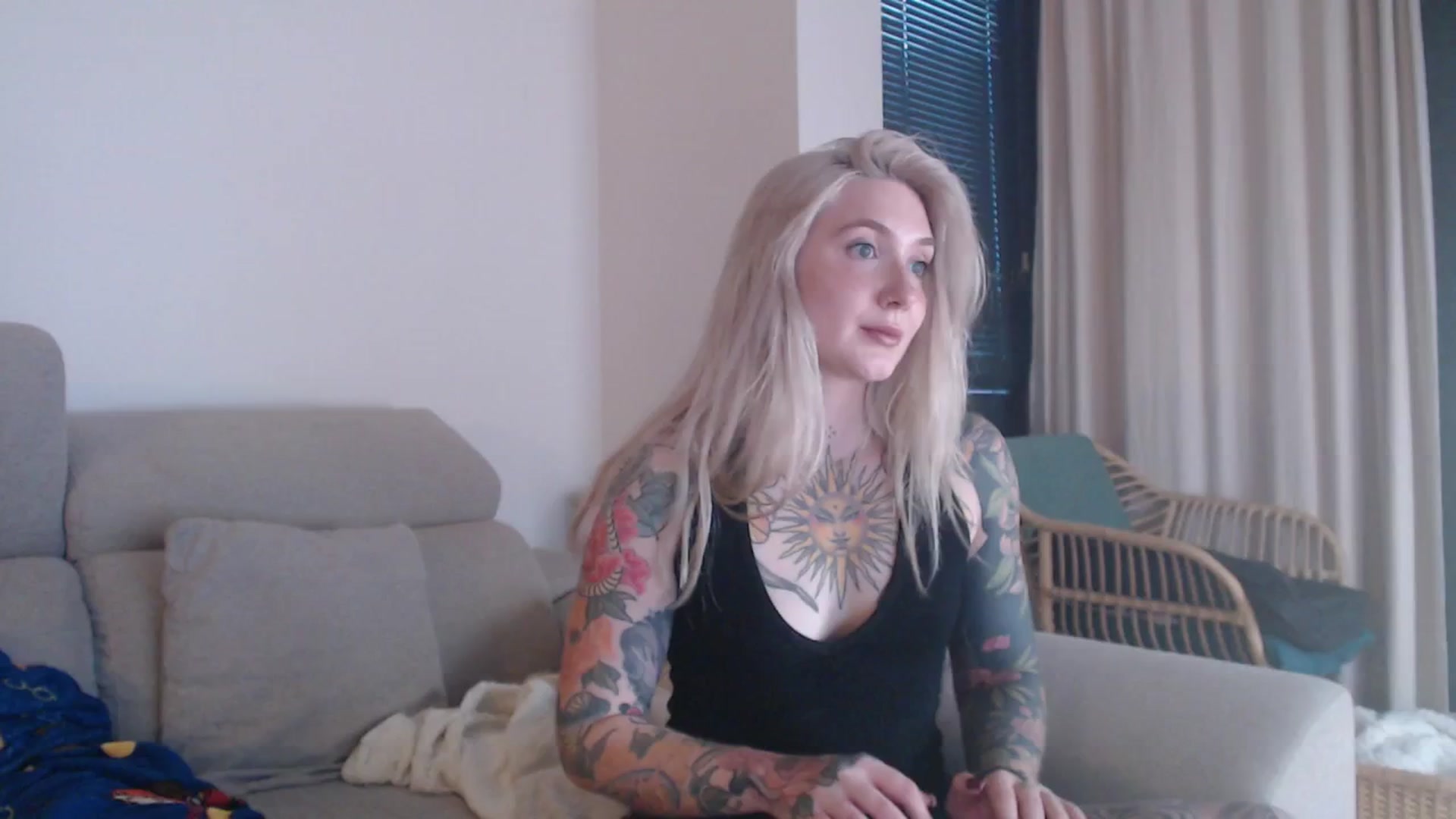 Gallery image thumbnail from Tattoo_bbgirl's myfreecams stream on, 12/17/2025, 17:36 image 13 of 20