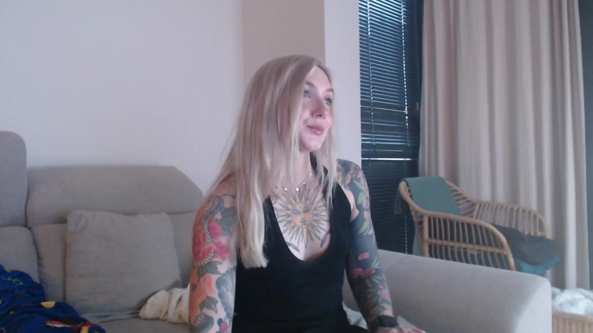 Gallery image thumbnail from Tattoo_bbgirl's myfreecams stream on, 12/17/2025, 17:36 image 10 of 20