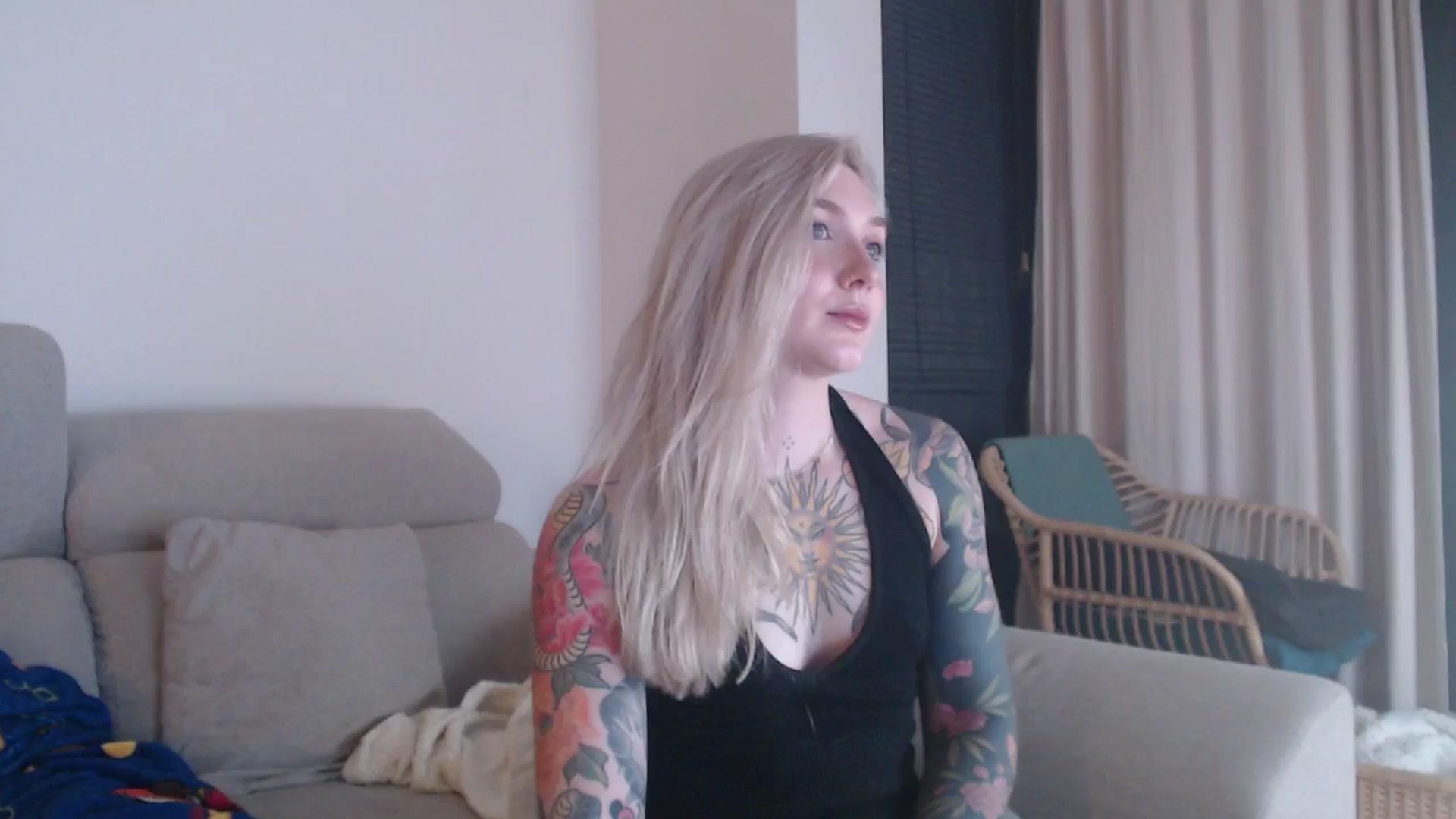 Gallery image thumbnail from Tattoo_bbgirl's myfreecams stream on, 12/17/2025, 17:36 image 20 of 20