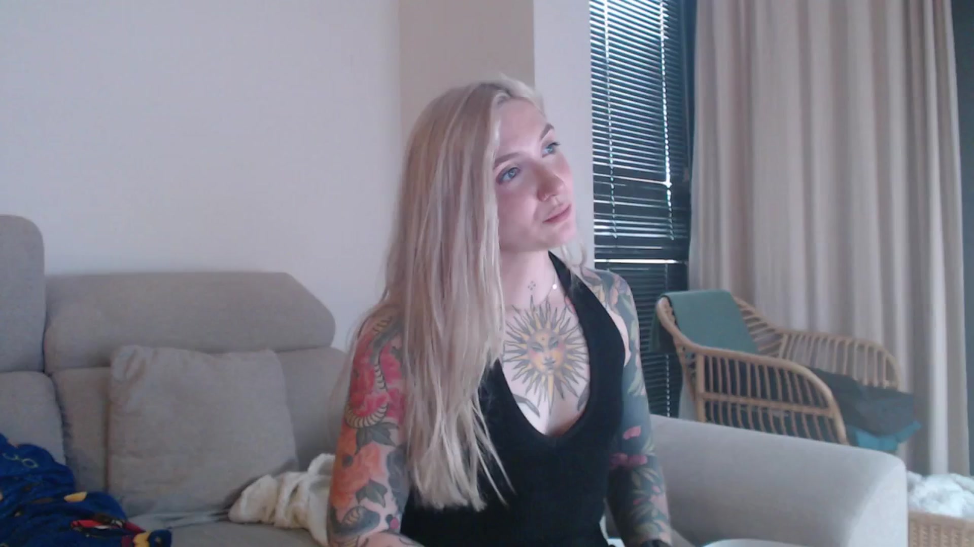 Gallery image thumbnail from Tattoo_bbgirl's myfreecams stream on, 12/17/2025, 17:36 image 7 of 20