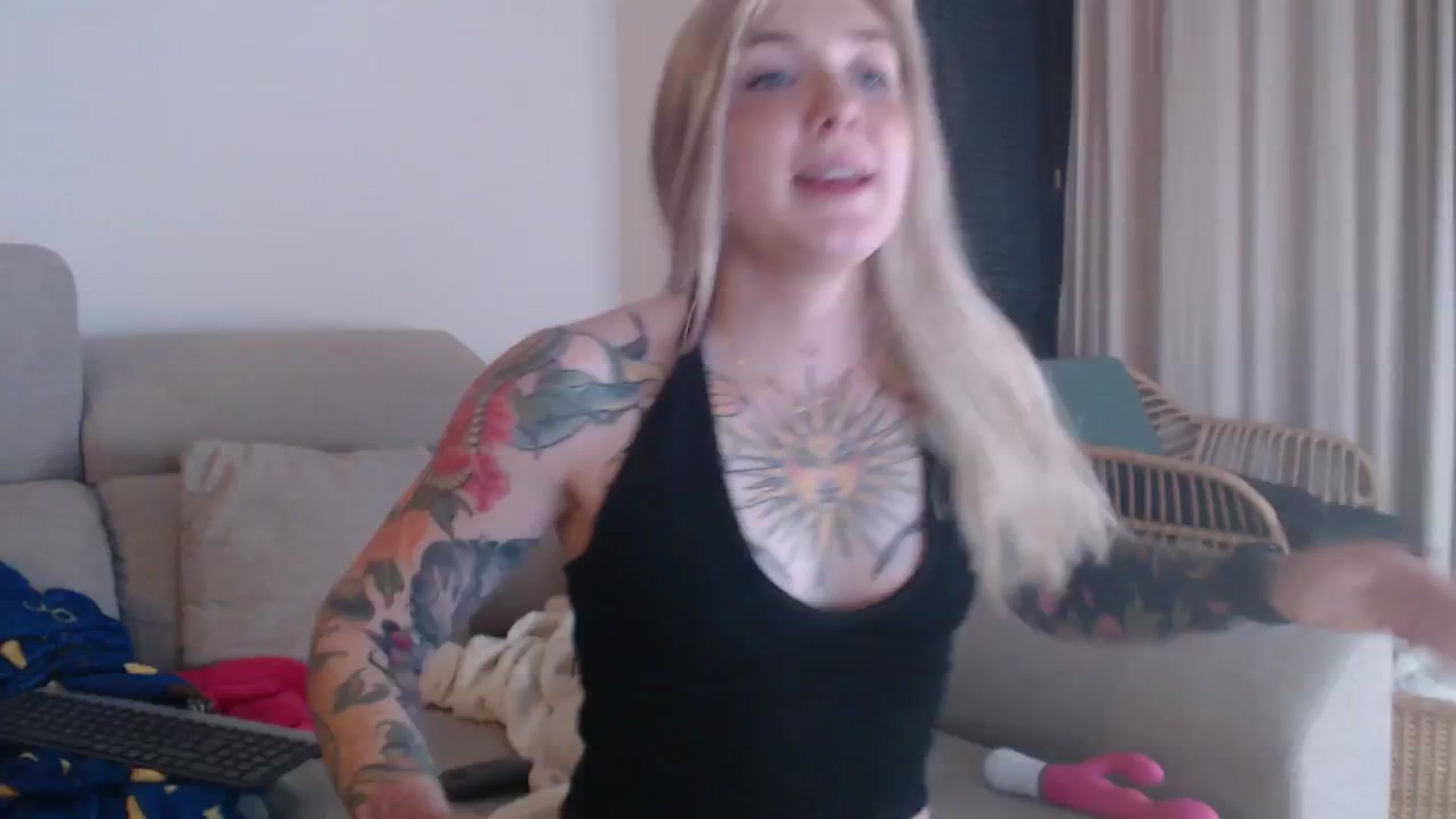 Gallery image thumbnail from Tattoo_bbgirl's myfreecams stream on, 12/17/2025, 20:13 image 19 of 20