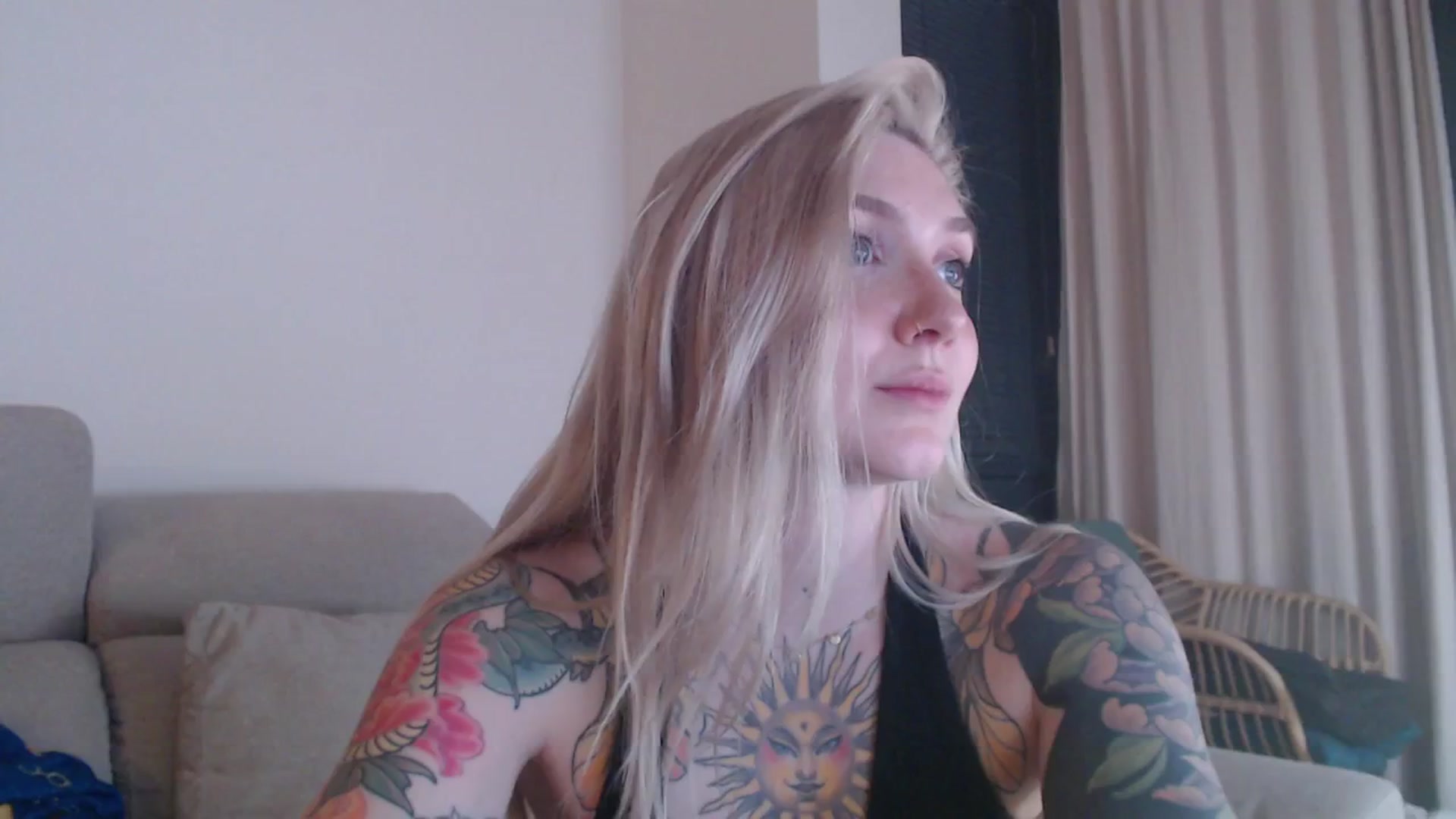 Gallery image thumbnail from Tattoo_bbgirl's myfreecams stream on, 12/17/2025, 20:13 image 15 of 20
