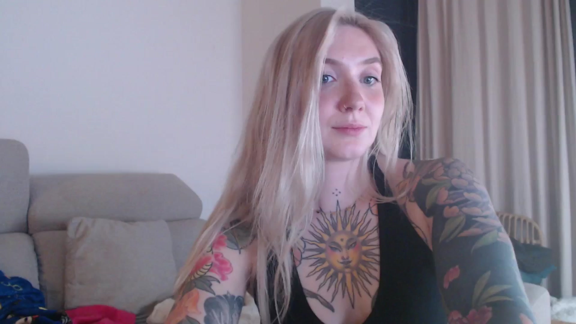 Gallery image thumbnail from Tattoo_bbgirl's myfreecams stream on, 12/17/2025, 20:13 image 8 of 20