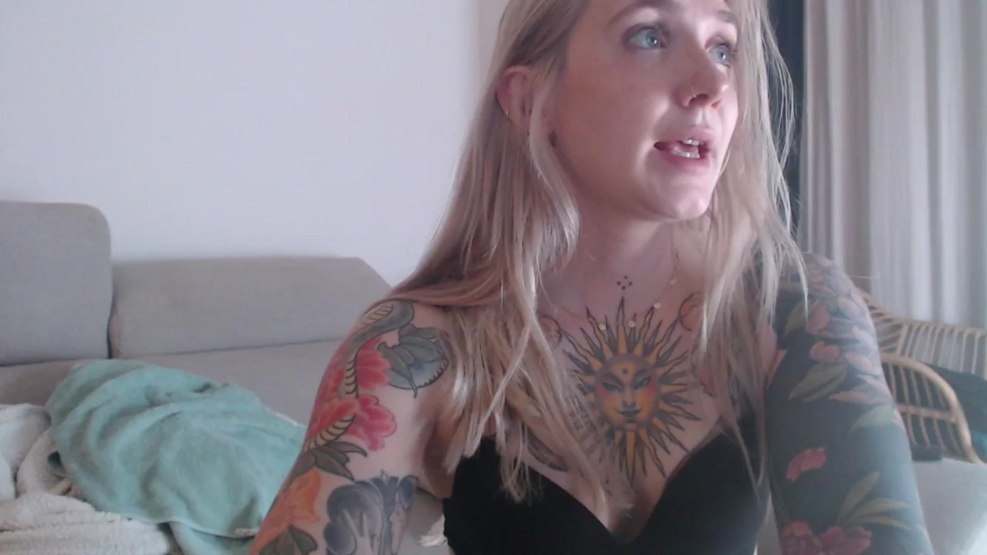 Gallery image thumbnail from Tattoo_bbgirl's myfreecams stream on, 12/18/2025, 19:42 image 3 of 20