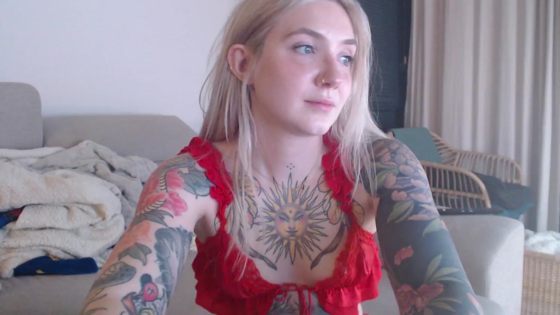 Gallery image thumbnail from Tattoo_bbgirl's myfreecams stream on, 12/19/2025, 19:09 image 16 of 20