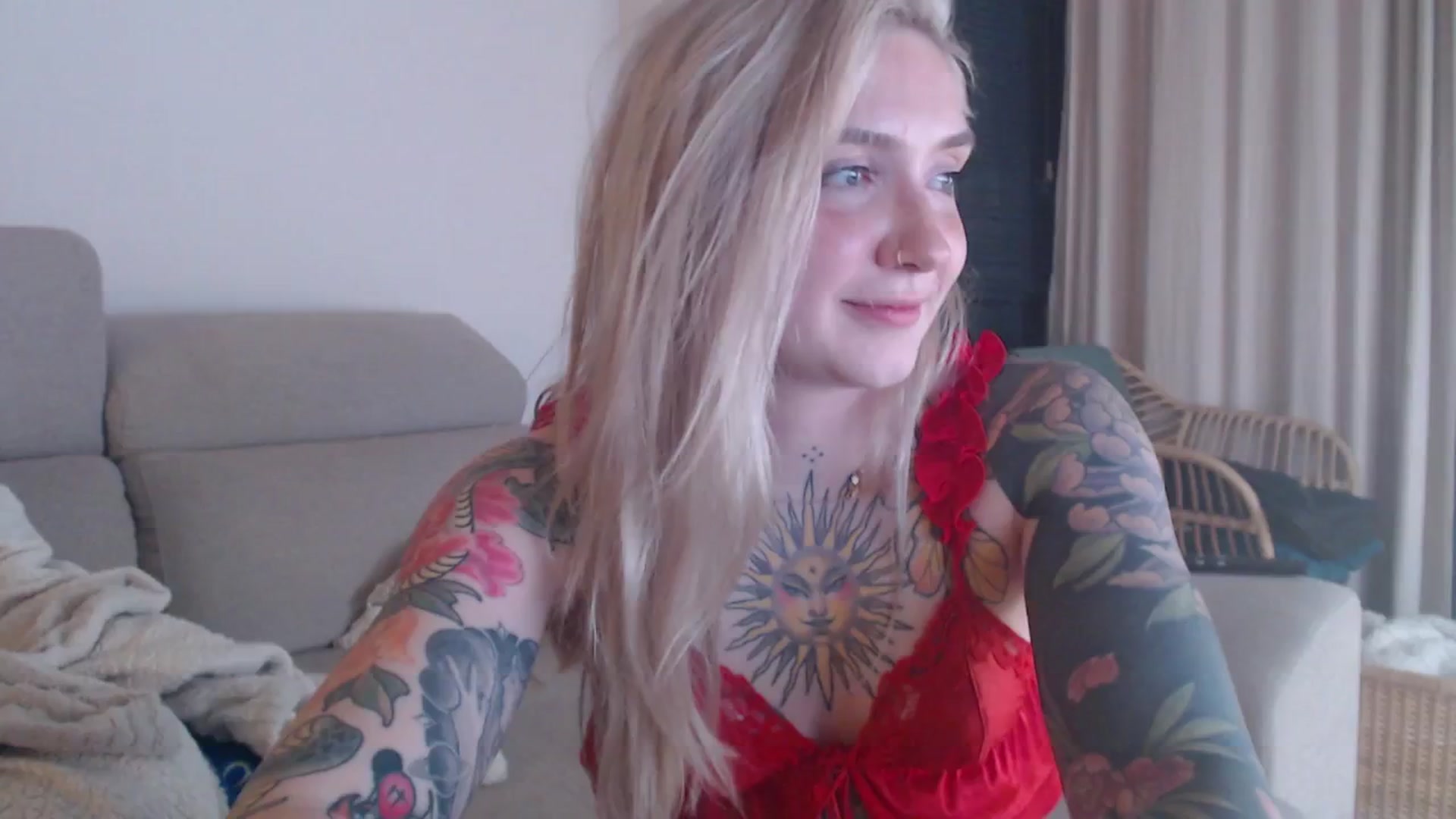 Gallery image thumbnail from Tattoo_bbgirl's myfreecams stream on, 12/19/2025, 19:09 image 2 of 20