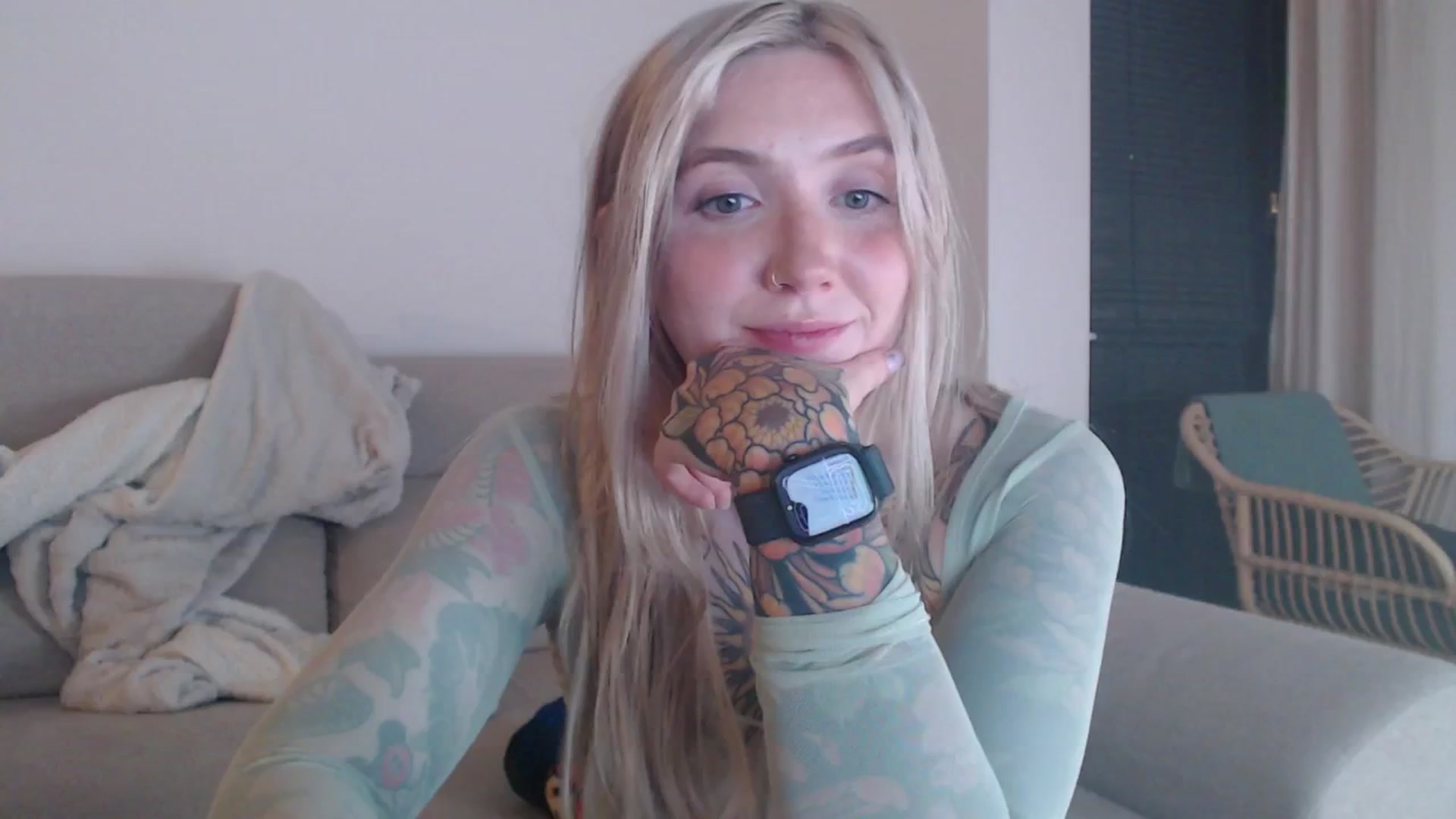 Gallery image thumbnail from Tattoo_bbgirl's myfreecams stream on, 12/20/2025, 18:42 image 4 of 20