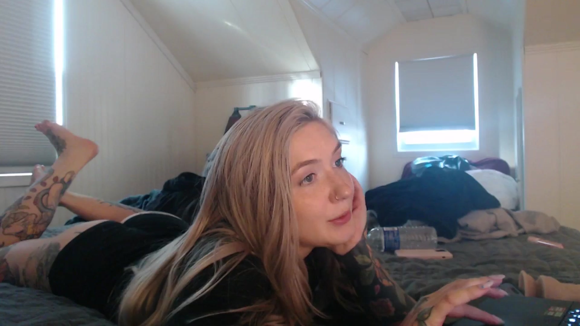 Gallery image thumbnail from Tattoo_bbgirl's myfreecams stream on, 01/02/2026, 20:16 image 14 of 20