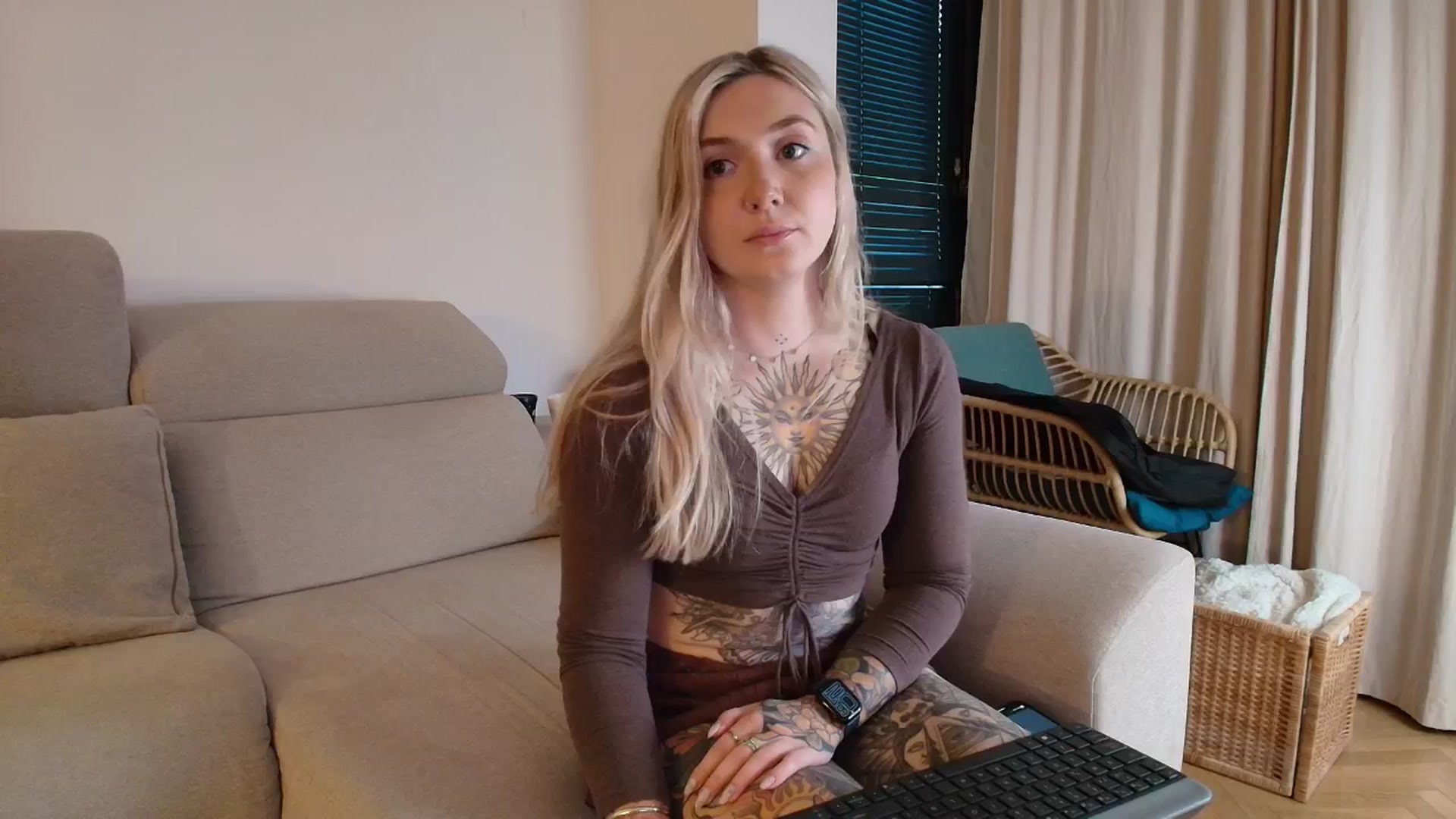 Gallery image thumbnail from Tattoo_bbgirl's myfreecams stream on, 01/16/2026, 17:27 image 19 of 20