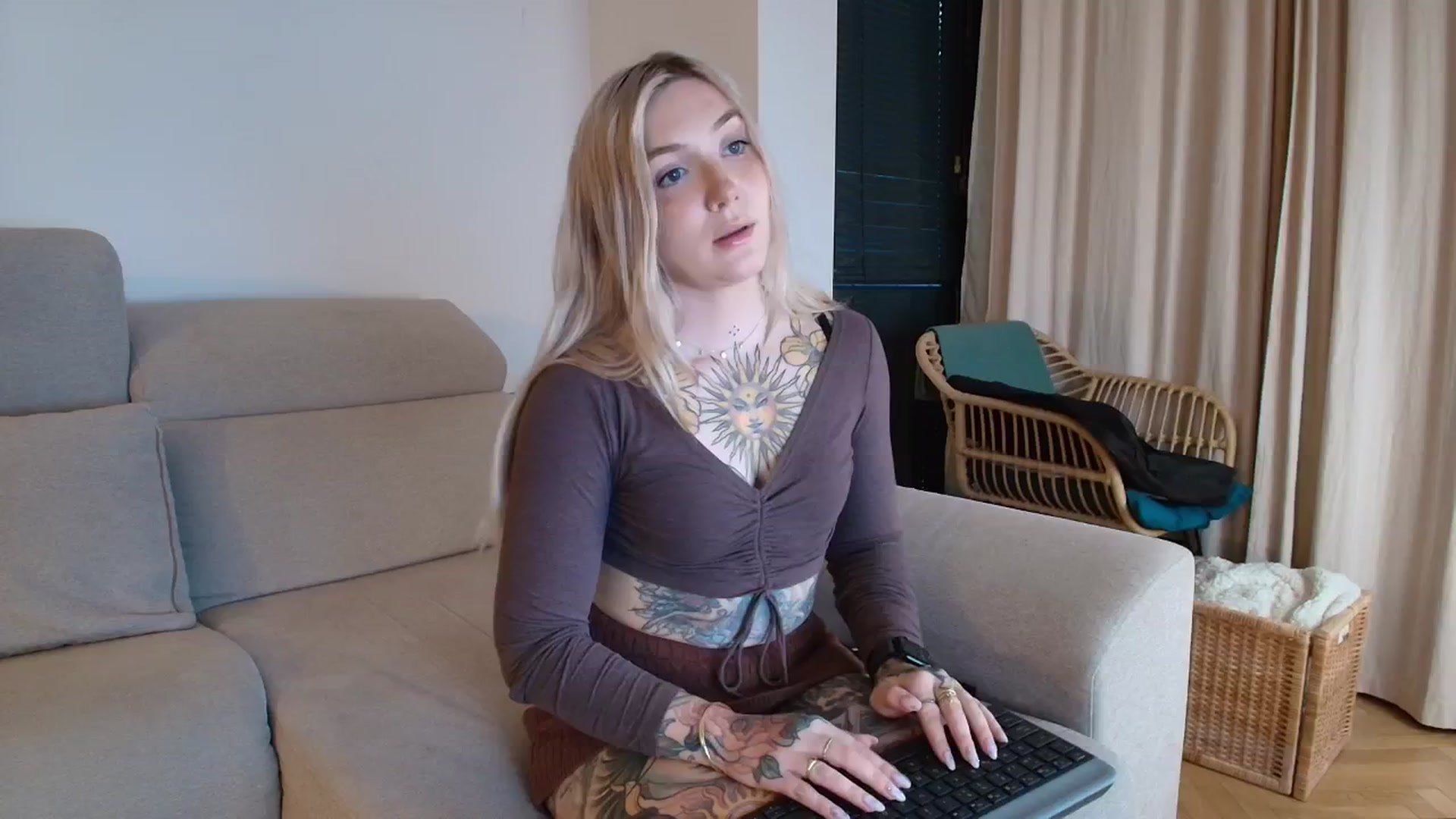 Gallery image thumbnail from Tattoo_bbgirl's myfreecams stream on, 01/16/2026, 17:41 image 5 of 20