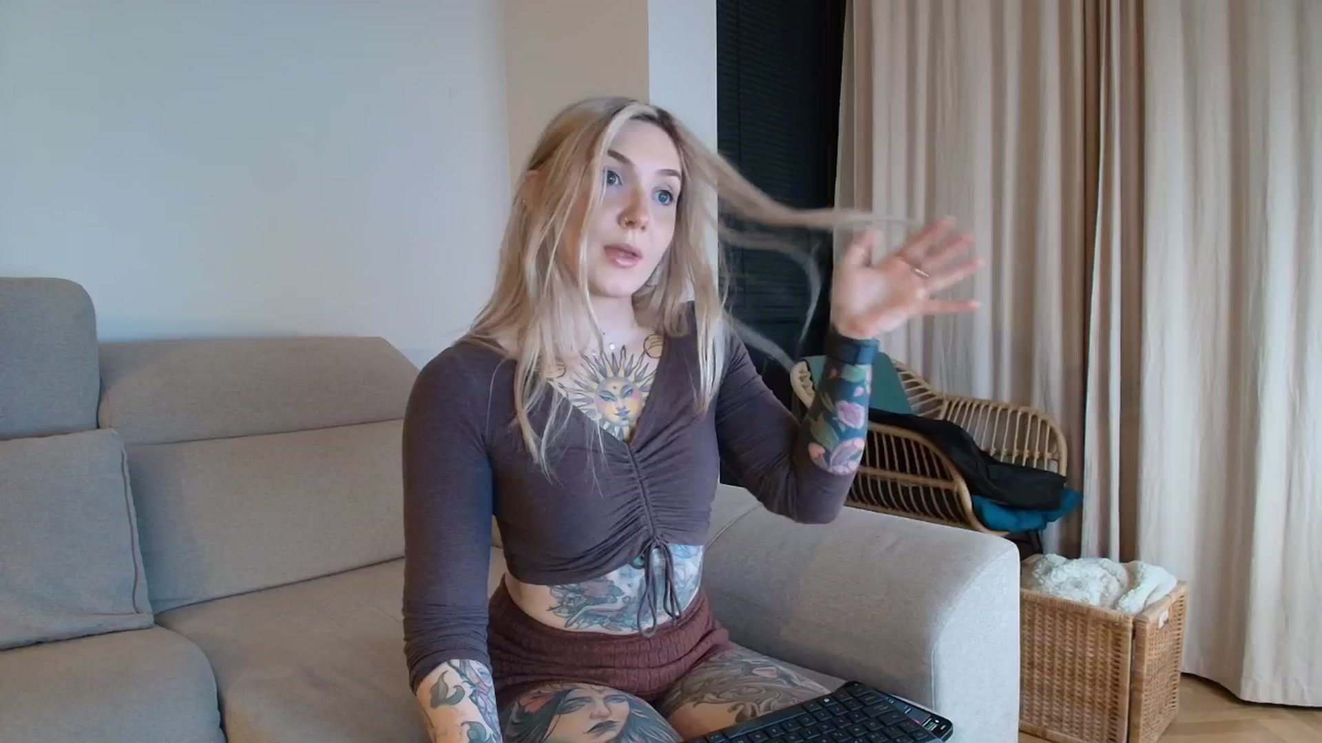 Gallery image thumbnail from Tattoo_bbgirl's myfreecams stream on, 01/16/2026, 19:27 image 9 of 20