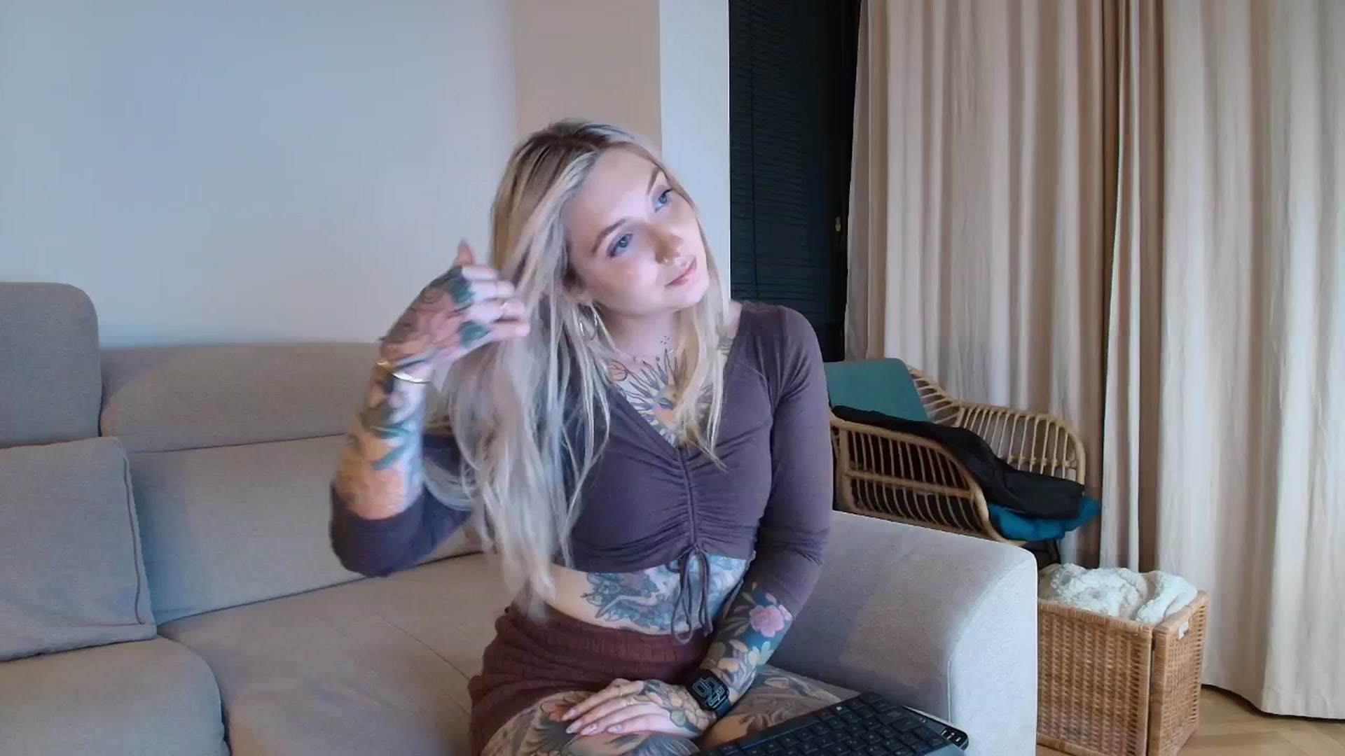 Gallery image thumbnail from Tattoo_bbgirl's myfreecams stream on, 01/16/2026, 19:27 image 10 of 20