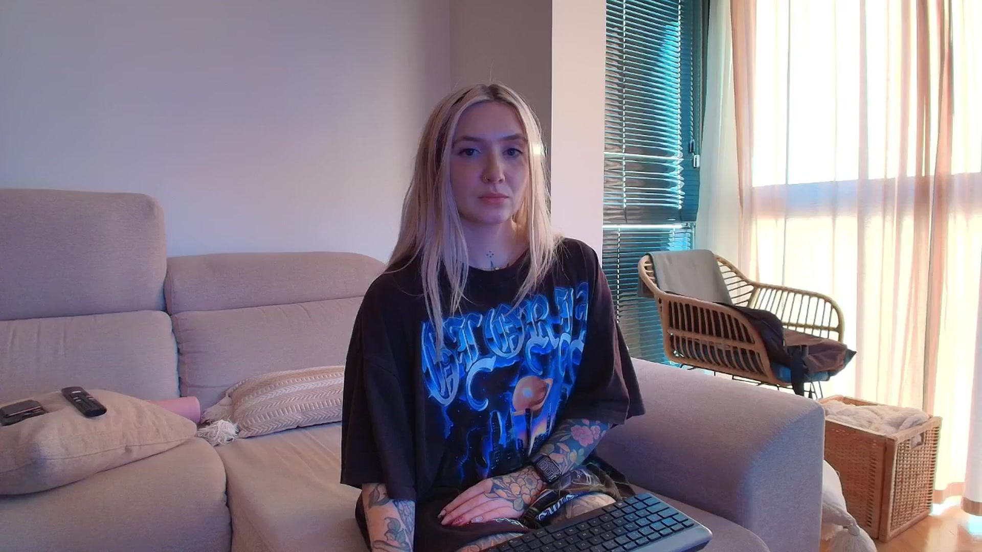 Gallery image thumbnail from Tattoo_bbgirl's myfreecams stream on, 03/07/2026, 17:47 image 16 of 20