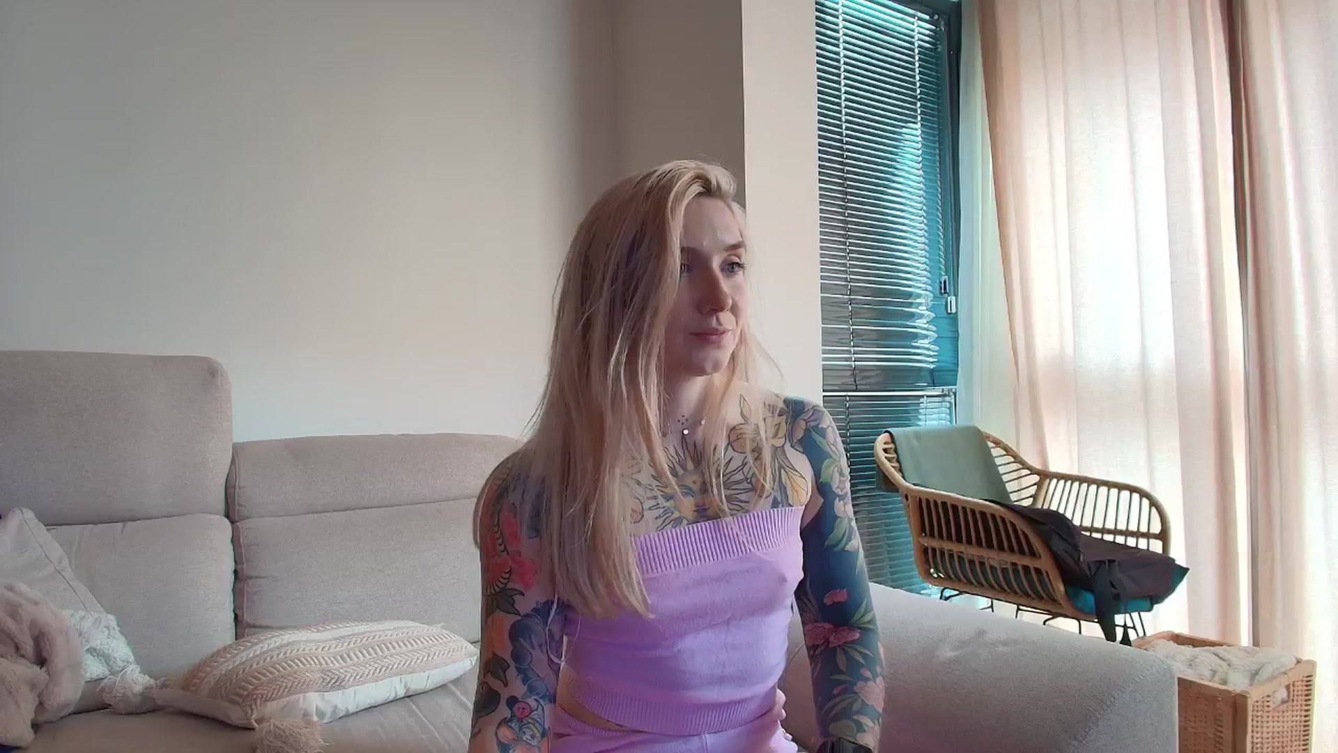 Gallery image thumbnail from Tattoo_bbgirl's myfreecams stream on, 03/09/2026, 14:28 image 16 of 20