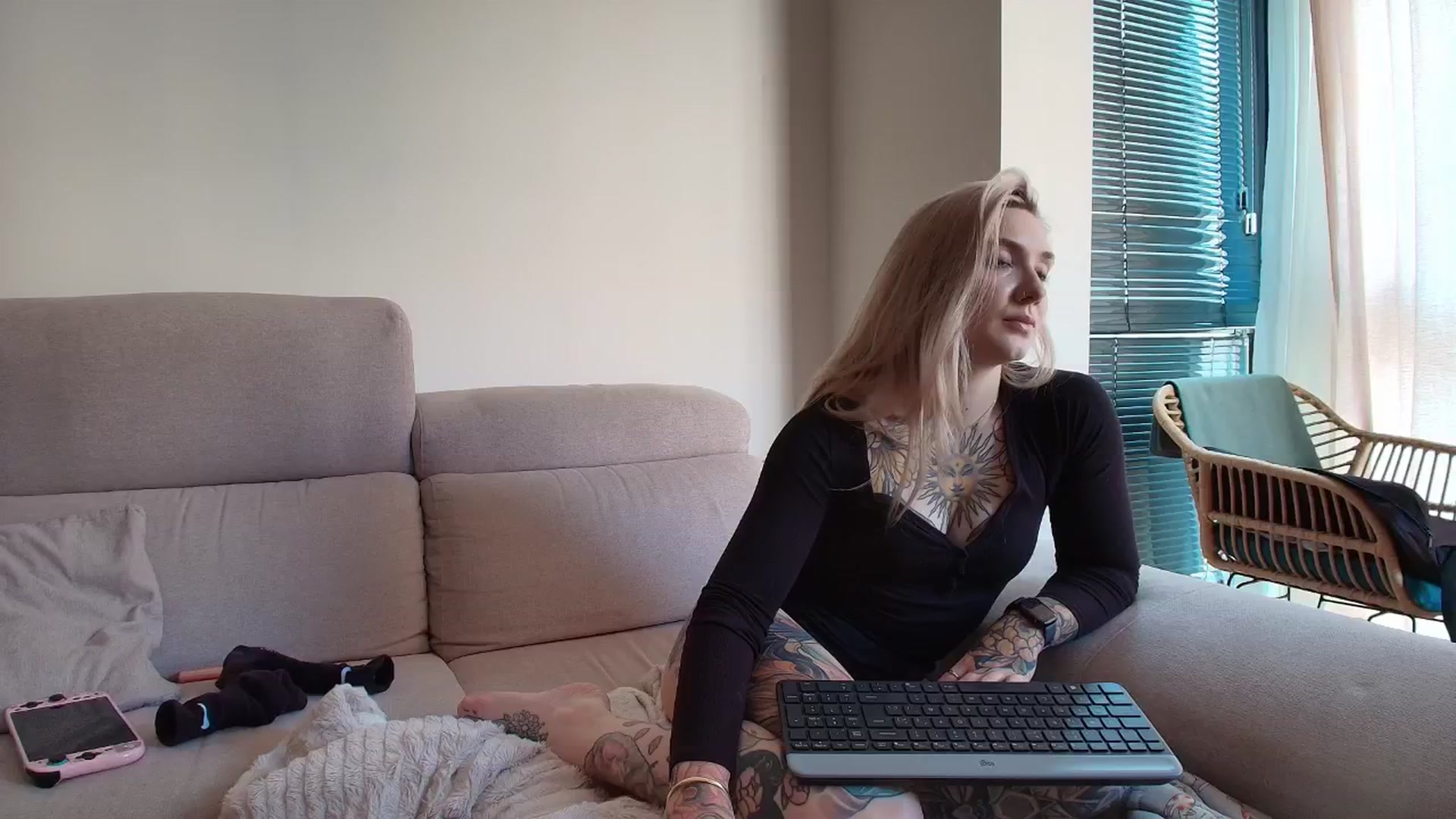 Gallery image thumbnail from Tattoo_bbgirl's myfreecams stream on, 03/10/2026, 17:23 image 2 of 20
