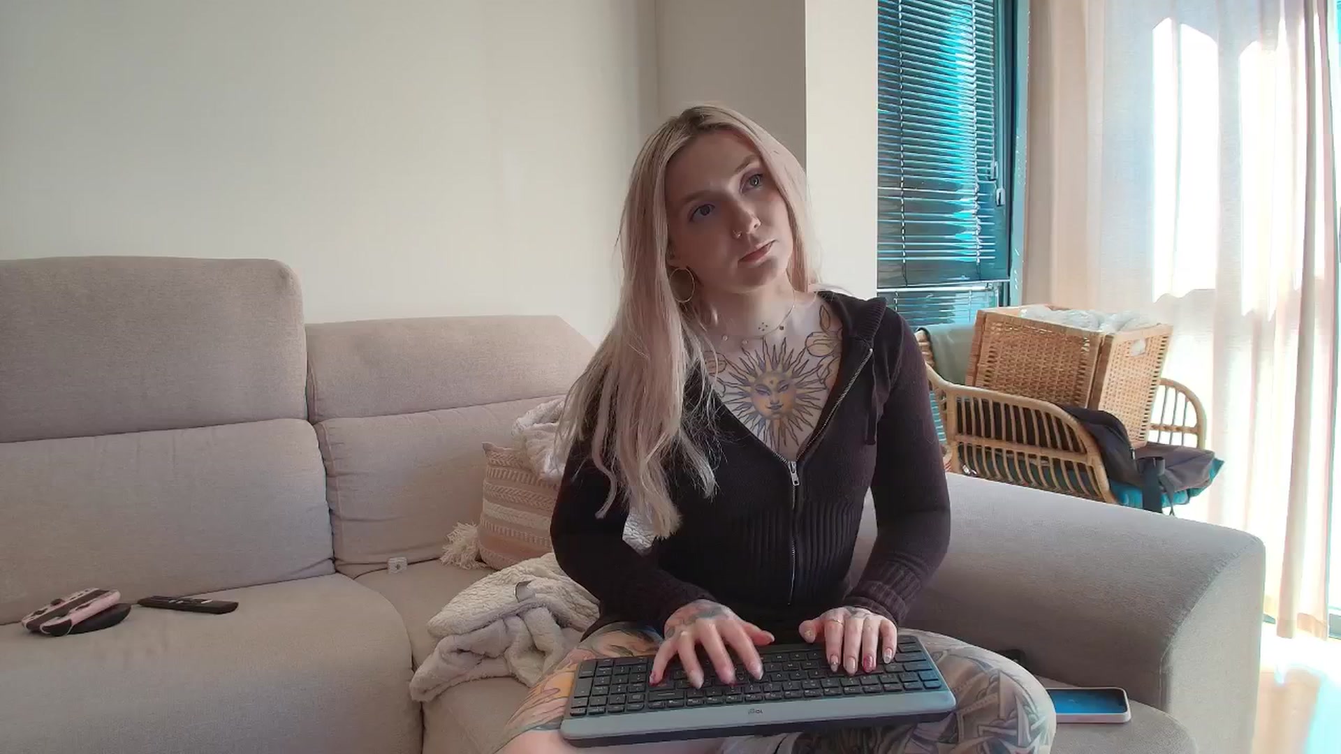 Gallery image thumbnail from Tattoo_bbgirl's myfreecams stream on, 03/16/2026, 16:06 image 7 of 20