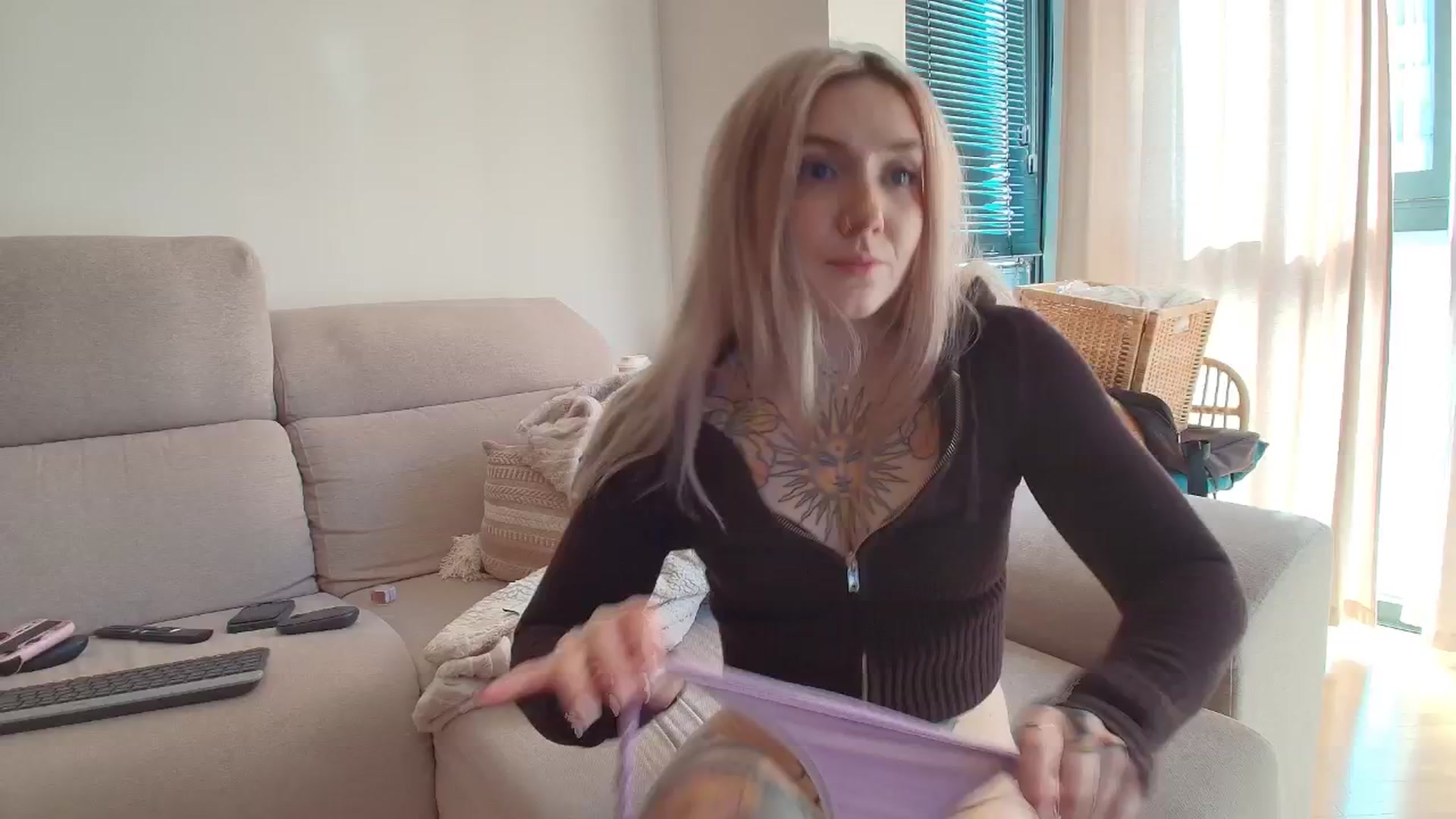 Gallery image thumbnail from Tattoo_bbgirl's myfreecams stream on, 03/16/2026, 16:06 image 13 of 20