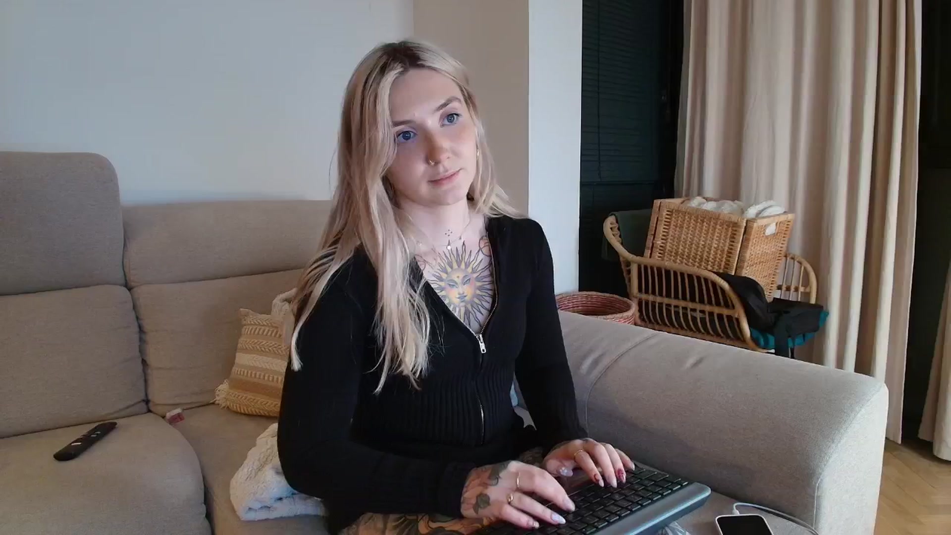 Gallery image thumbnail from Tattoo_bbgirl's myfreecams stream on, 03/16/2026, 20:41 image 14 of 20