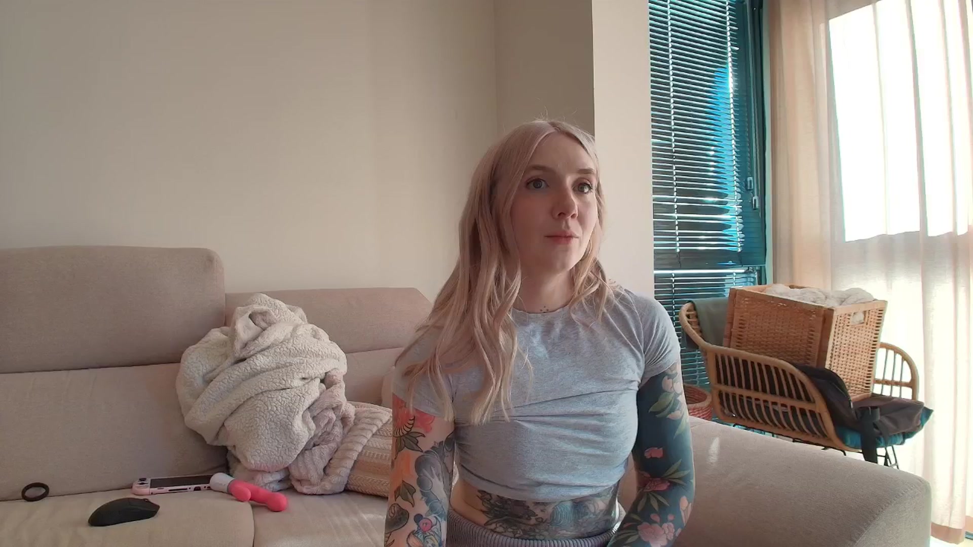 Gallery image thumbnail from Tattoo_bbgirl's myfreecams stream on, 03/17/2026, 17:19 image 13 of 20