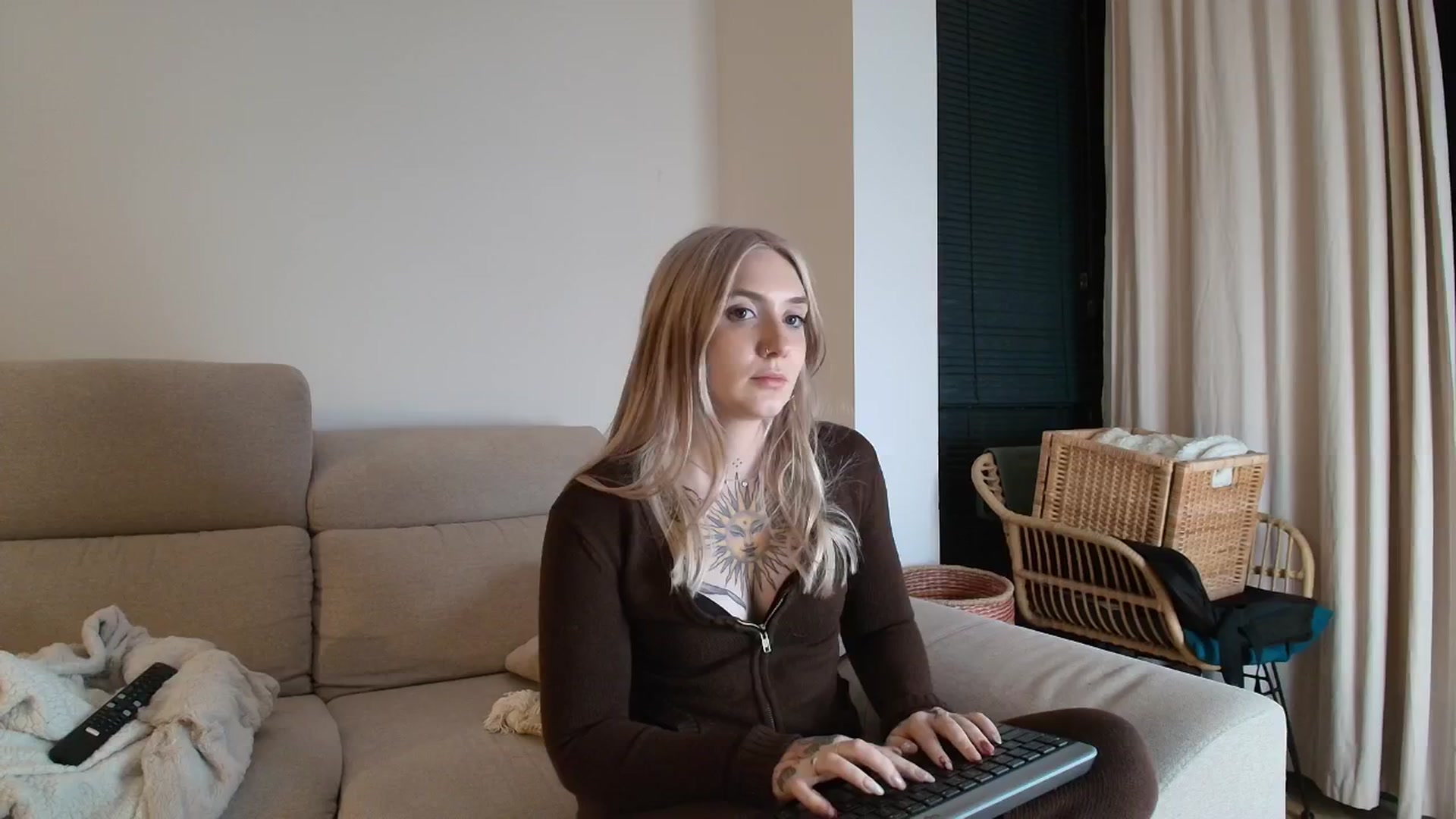Gallery image thumbnail from Tattoo_bbgirl's myfreecams stream on, 03/18/2026, 19:56 image 14 of 20