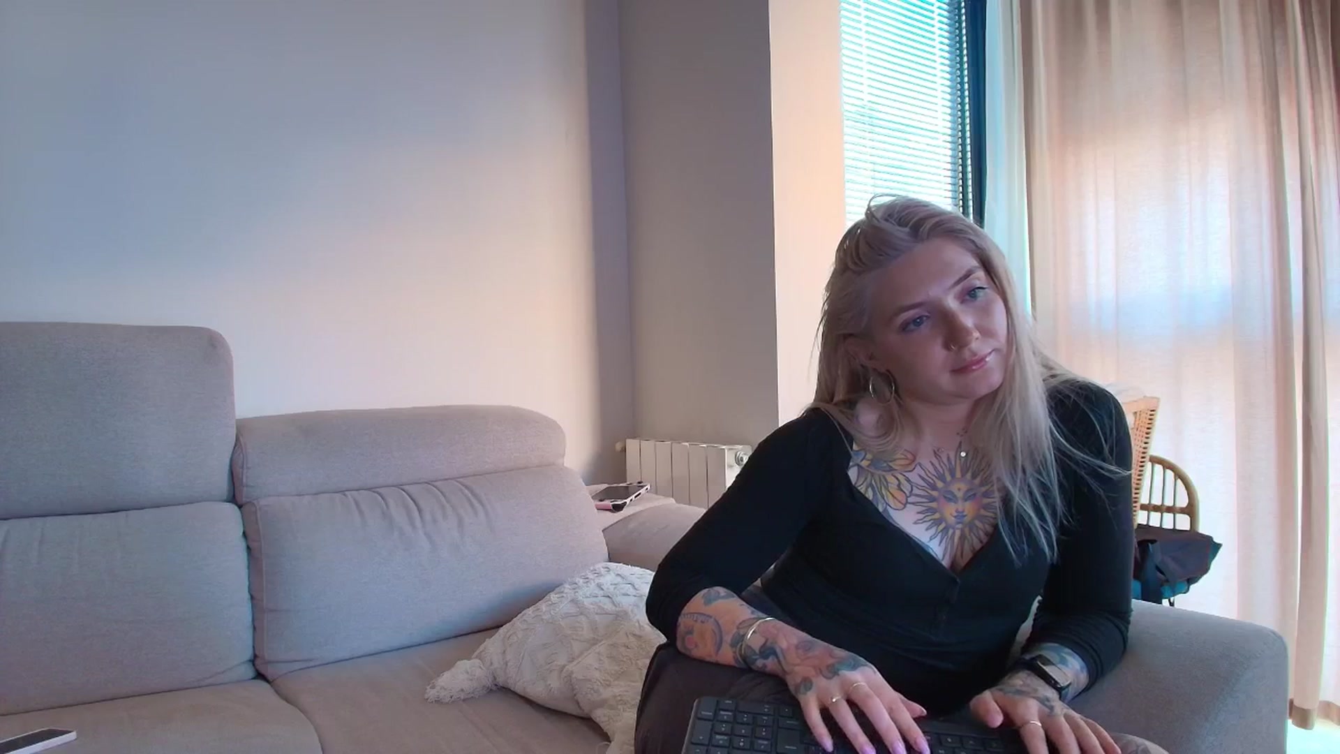 Gallery image thumbnail from Tattoo_bbgirl's myfreecams stream on, 03/27/2026, 19:30 image 4 of 20