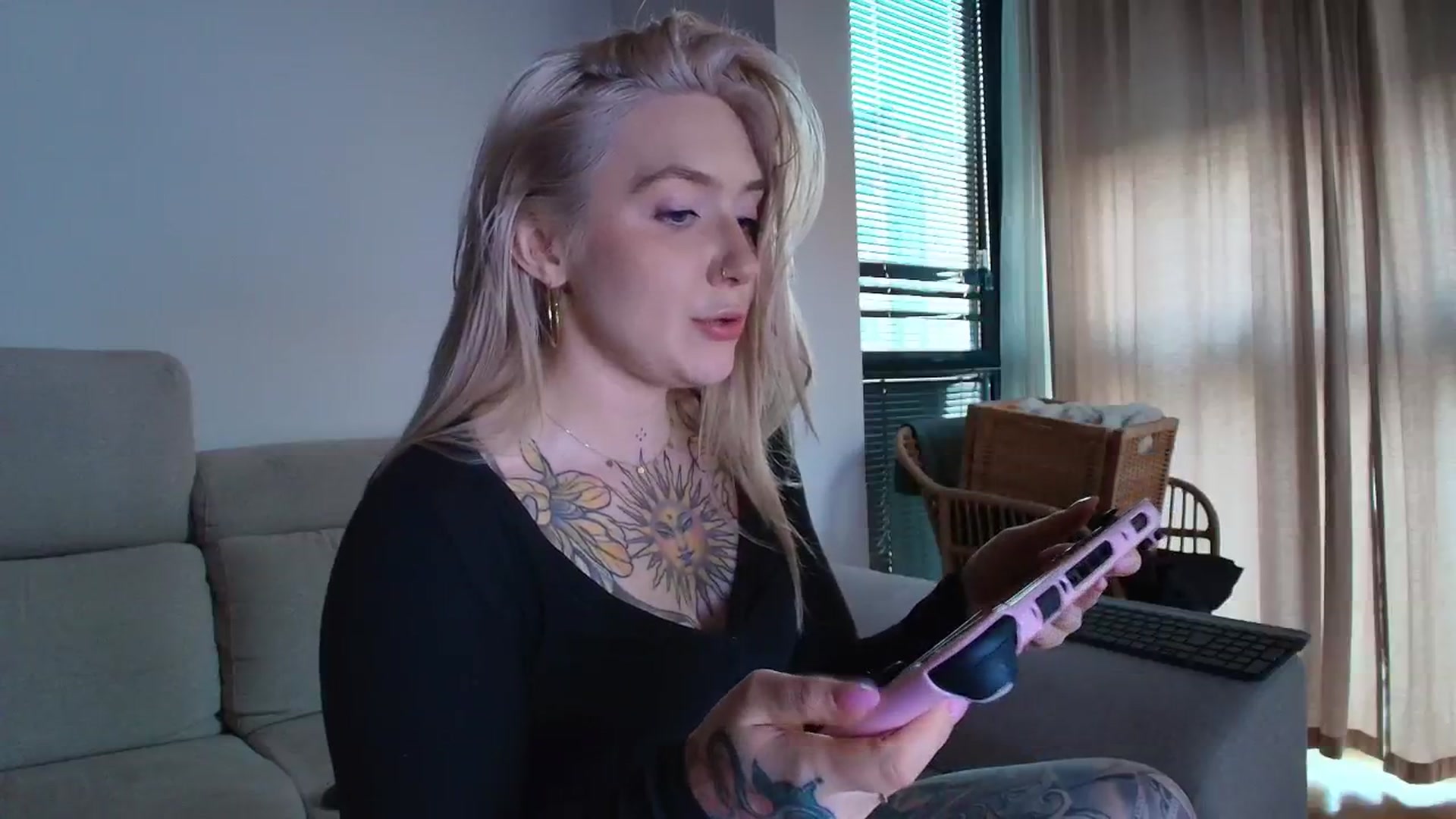 Gallery image thumbnail from Tattoo_bbgirl's myfreecams stream on, 03/27/2026, 19:30 image 11 of 20