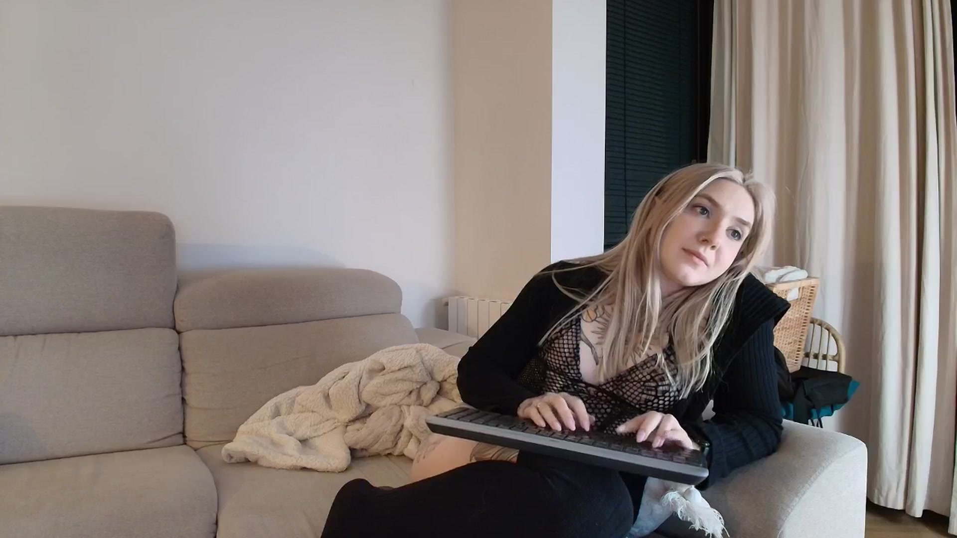 Gallery image thumbnail from Tattoo_bbgirl's myfreecams stream on, 03/28/2026, 21:48 image 18 of 20