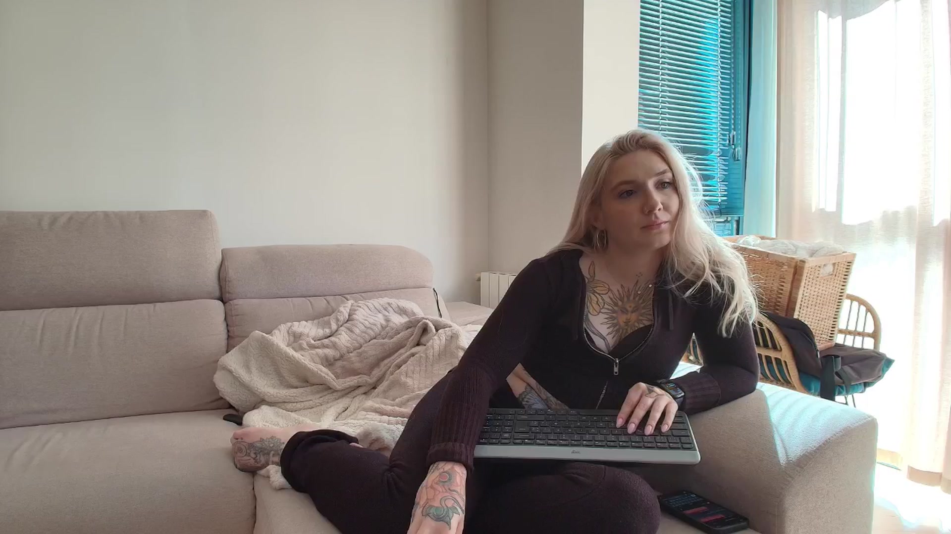Gallery image thumbnail from Tattoo_bbgirl's myfreecams stream on, 03/30/2026, 15:44 image 18 of 20