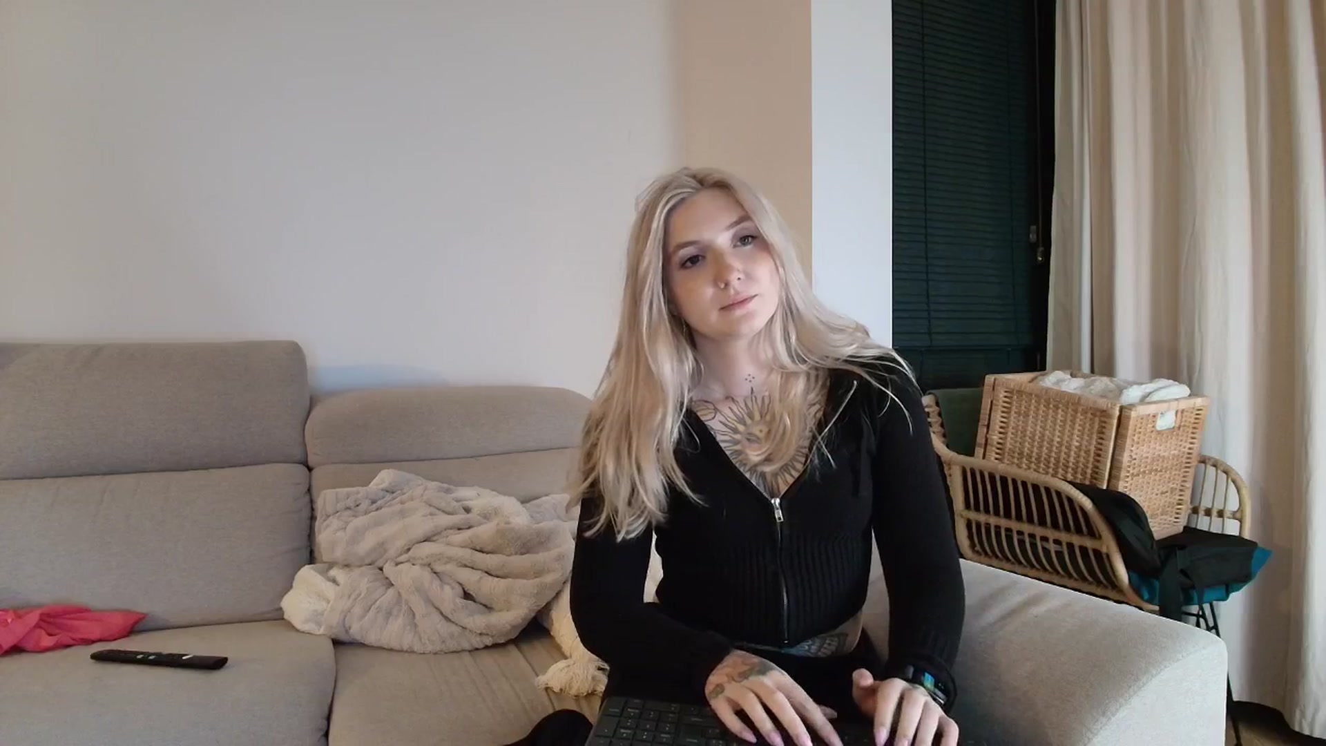 Gallery image thumbnail from Tattoo_bbgirl's myfreecams stream on, 03/30/2026, 20:46 image 5 of 20
