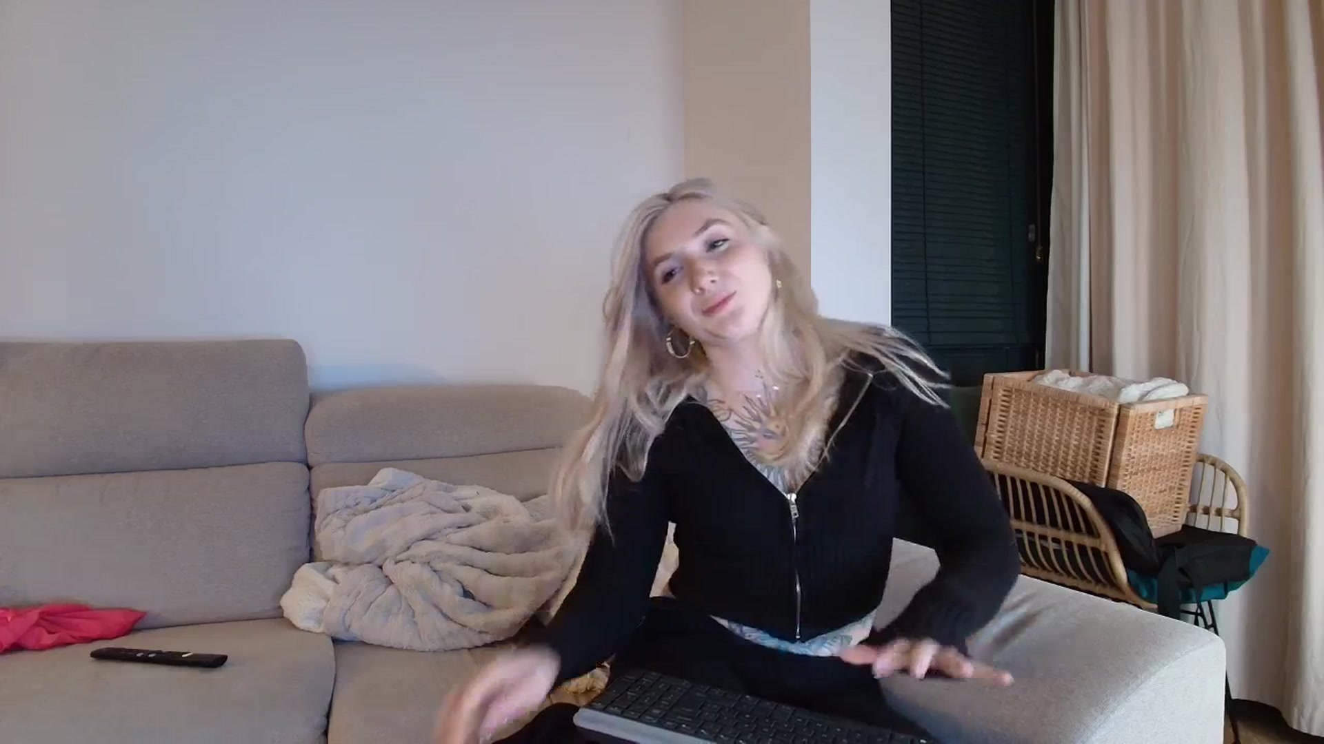 Gallery image thumbnail from Tattoo_bbgirl's myfreecams stream on, 03/30/2026, 20:46 image 6 of 20
