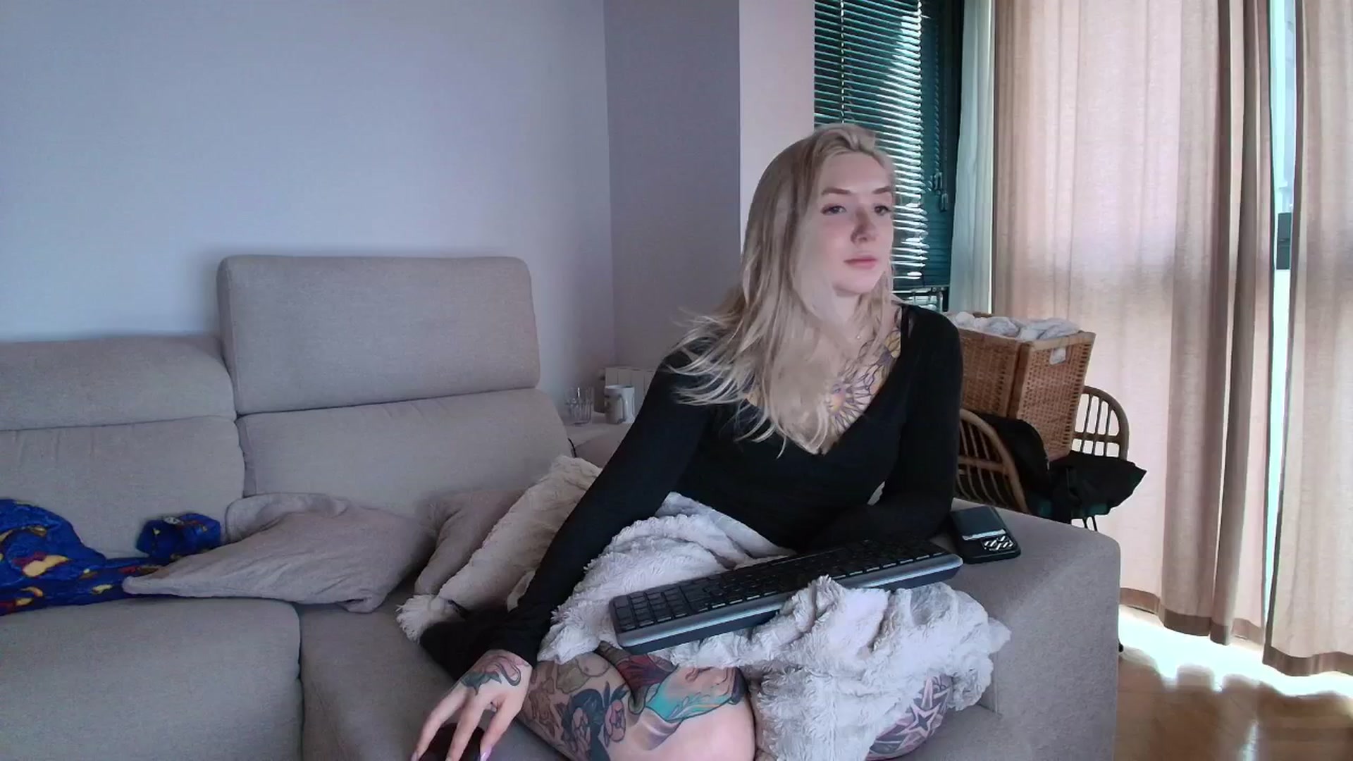 Gallery image thumbnail from Tattoo_bbgirl's myfreecams stream on, 04/03/2026, 19:14 image 15 of 20