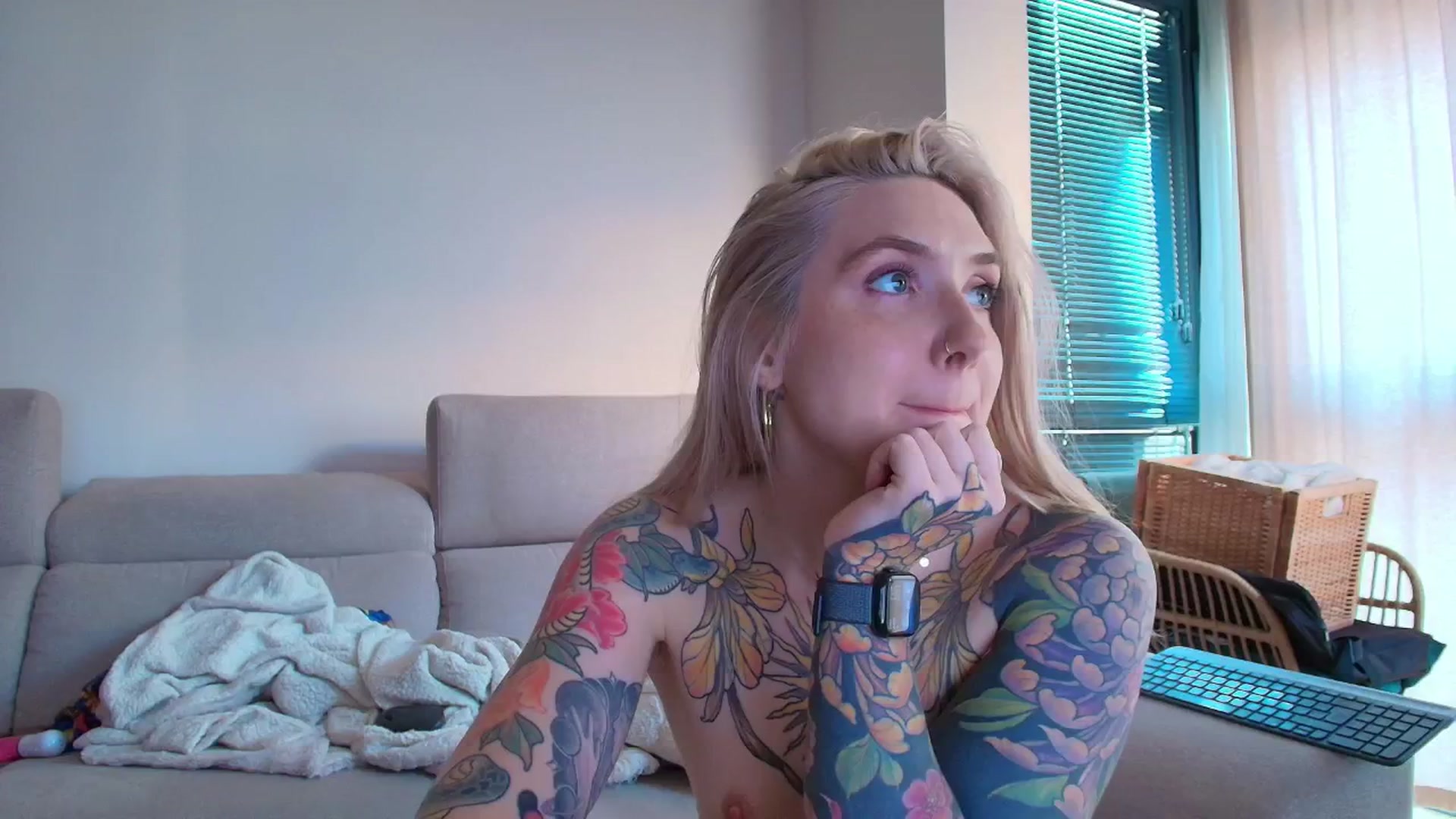 Gallery image thumbnail from Tattoo_bbgirl's myfreecams stream on, 04/03/2026, 19:14 image 3 of 20