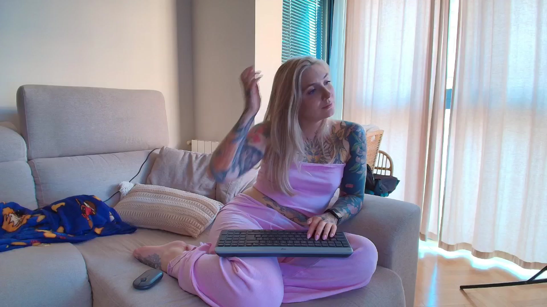 Gallery image thumbnail from Tattoo_bbgirl's myfreecams stream on, 04/04/2026, 19:57 image 1 of 20
