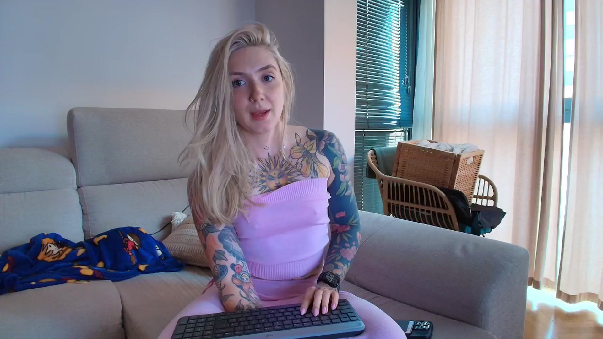 Gallery image thumbnail from Tattoo_bbgirl's myfreecams stream on, 04/04/2026, 19:57 image 9 of 20