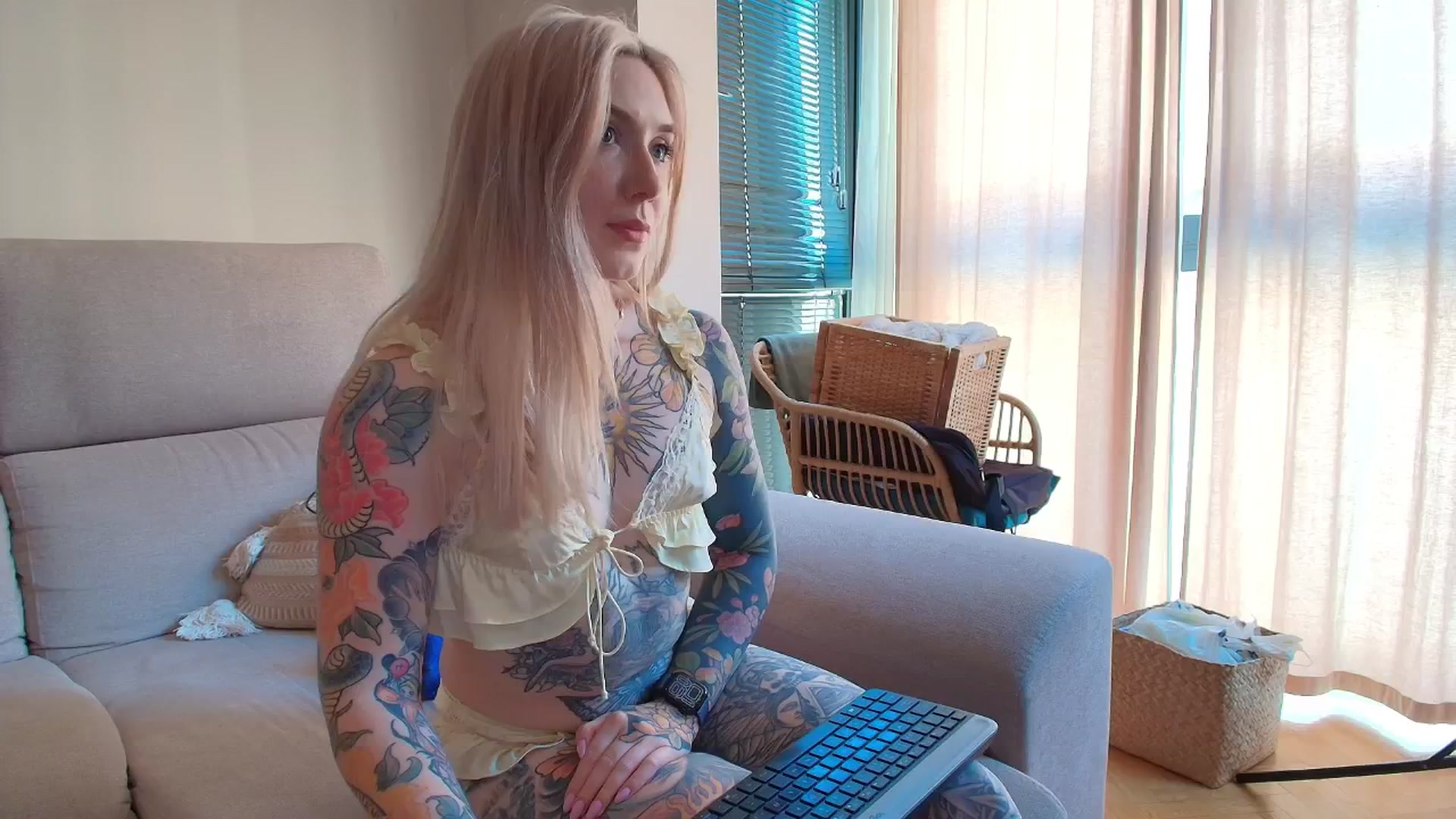 Gallery image thumbnail from Tattoo_bbgirl's myfreecams stream on, 04/06/2026, 14:24 image 2 of 20