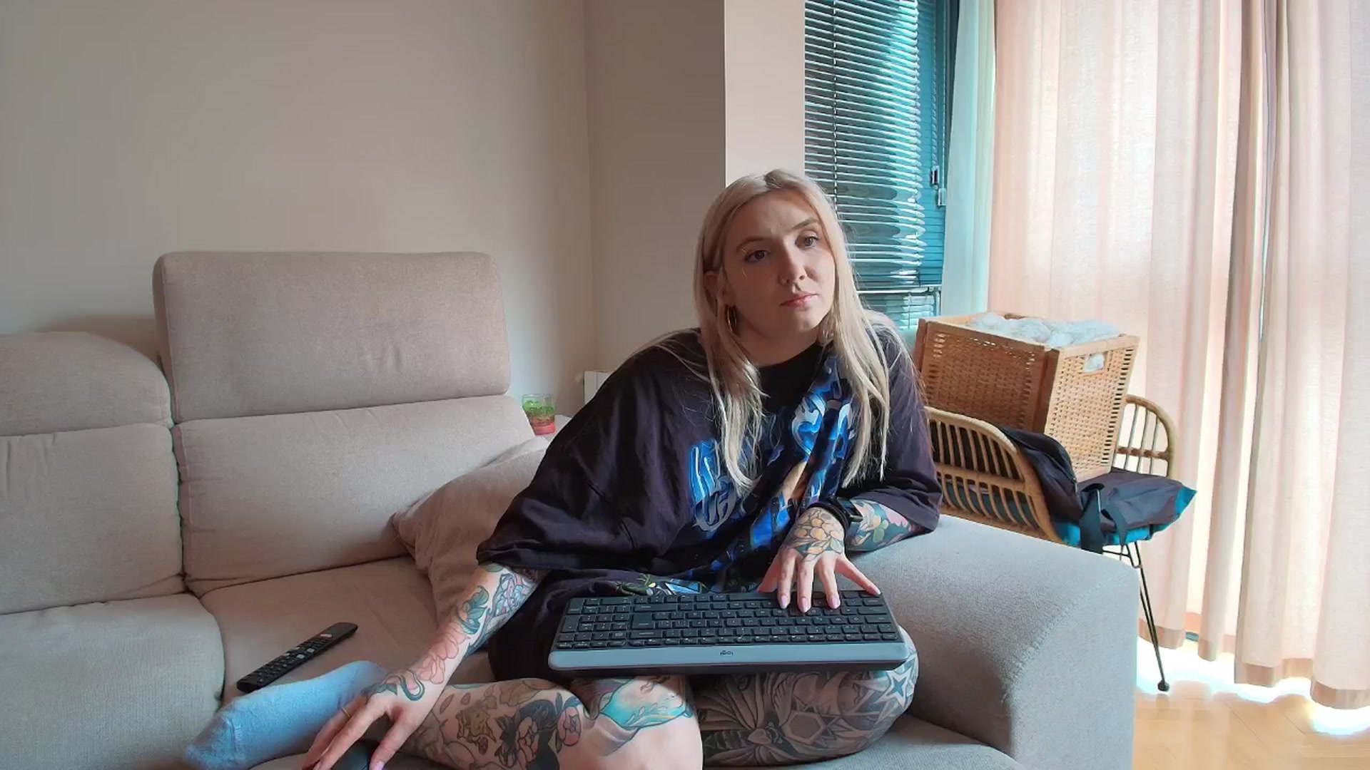 Gallery image thumbnail from Tattoo_bbgirl's myfreecams stream on, 04/11/2026, 16:39 image 5 of 20