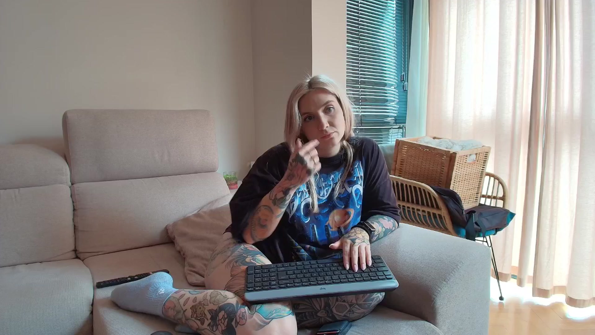 Gallery image thumbnail from Tattoo_bbgirl's myfreecams stream on, 04/11/2026, 16:39 image 15 of 20