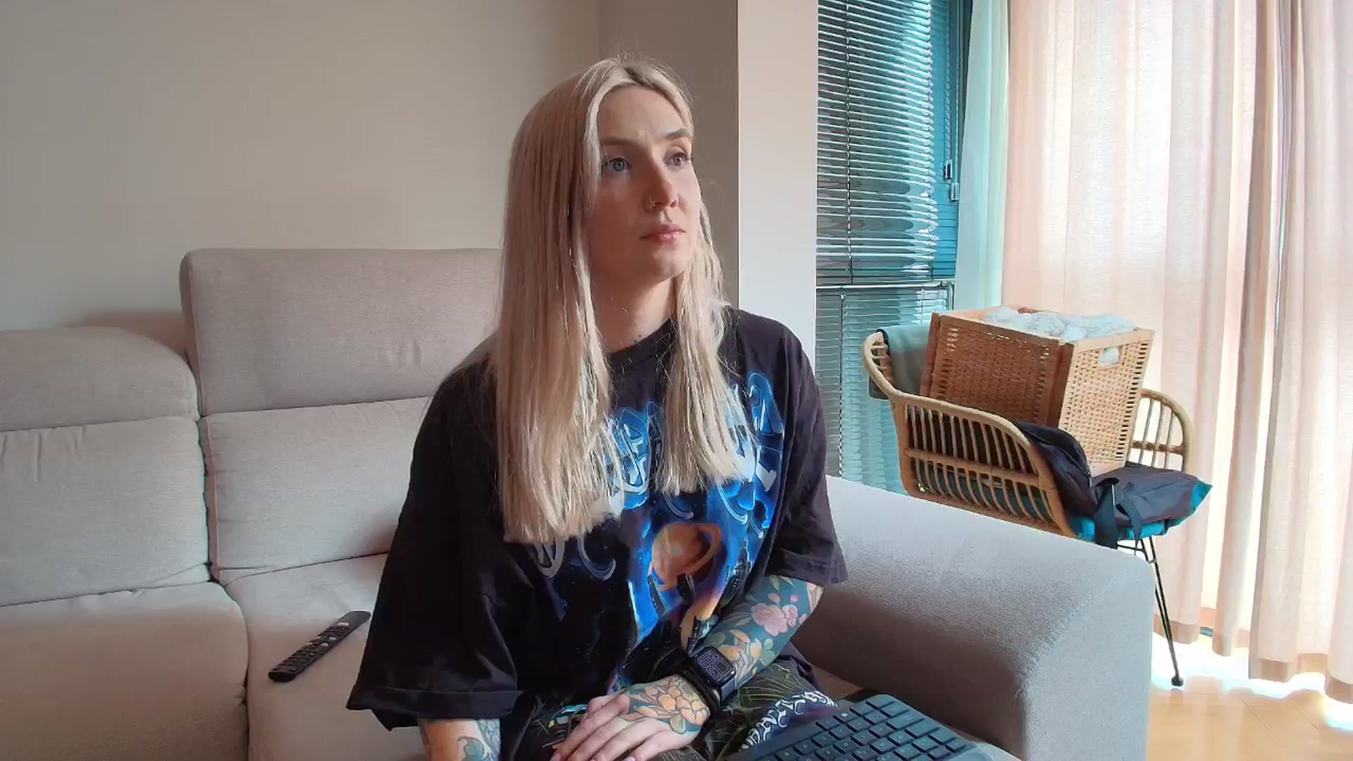 Gallery image thumbnail from Tattoo_bbgirl's myfreecams stream on, 04/11/2026, 16:39 image 1 of 20