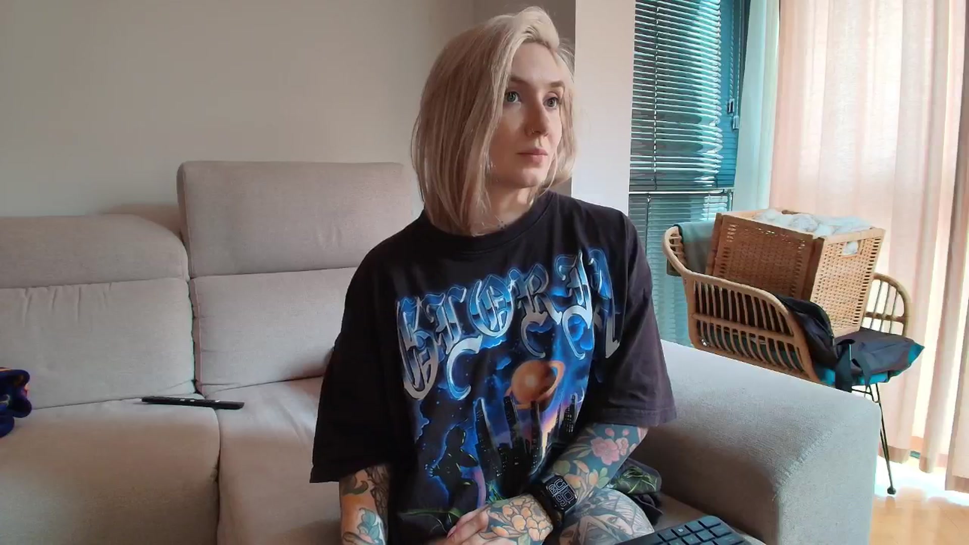 Gallery image thumbnail from Tattoo_bbgirl's myfreecams stream on, 04/11/2026, 17:28 image 4 of 20