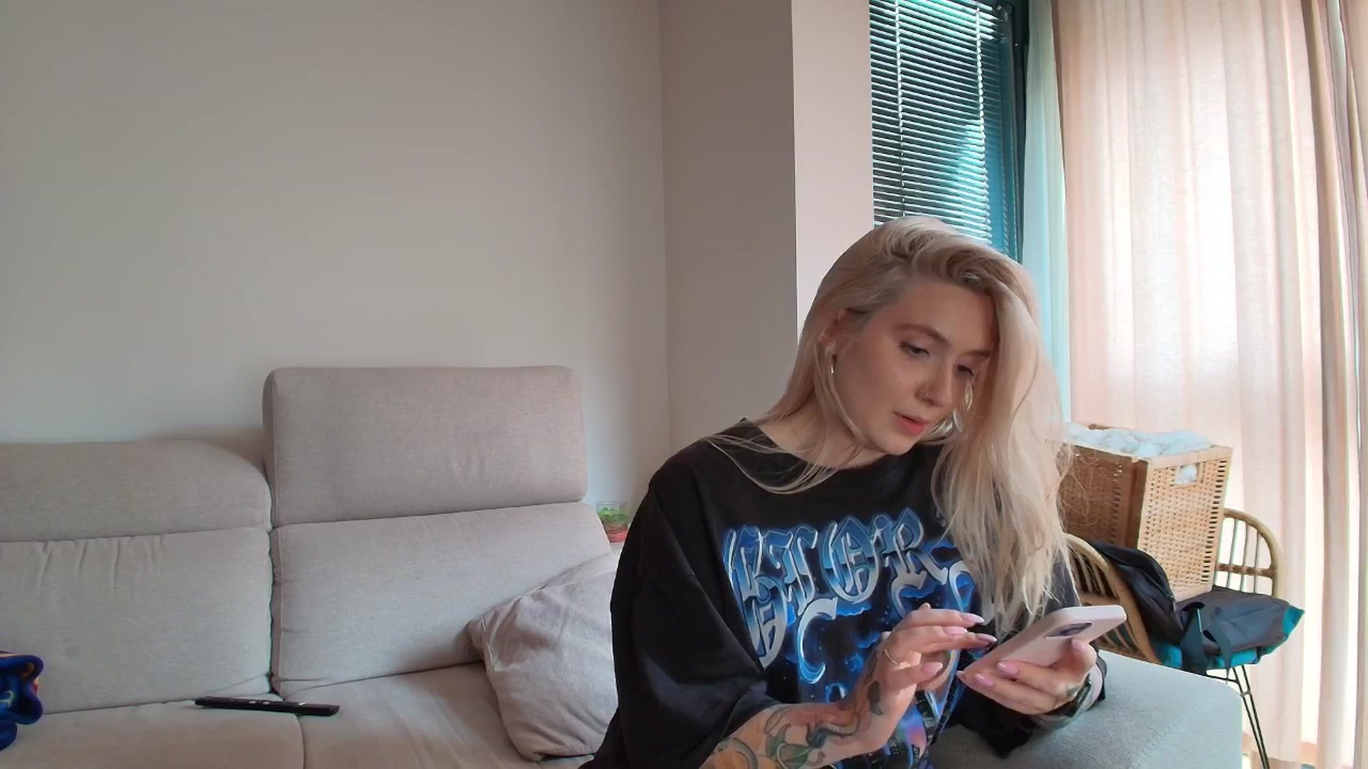 Gallery image thumbnail from Tattoo_bbgirl's myfreecams stream on, 04/11/2026, 17:28 image 11 of 20