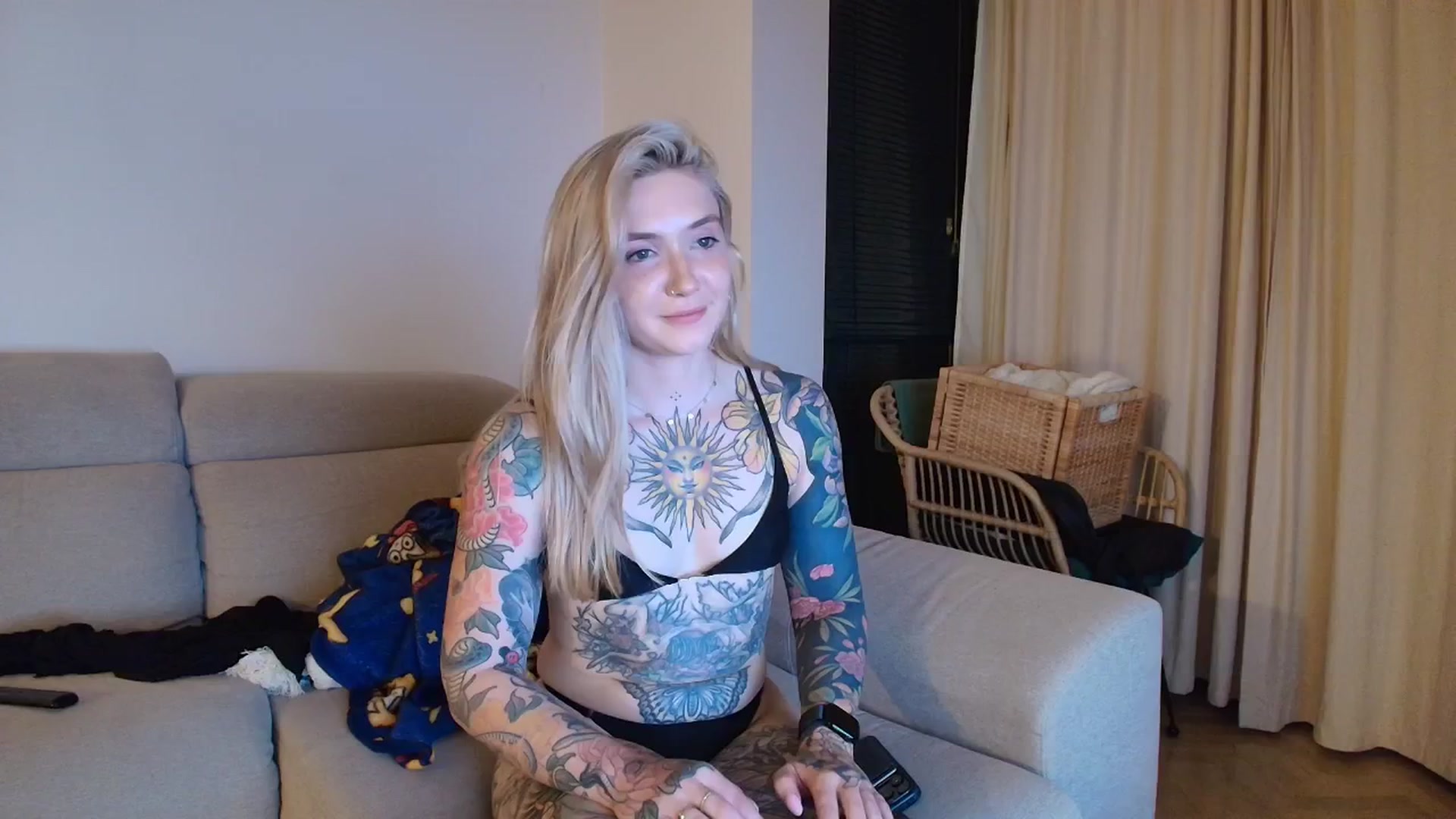 Gallery image thumbnail from Tattoo_bbgirl's myfreecams stream on, 04/17/2026, 22:00 image 17 of 20