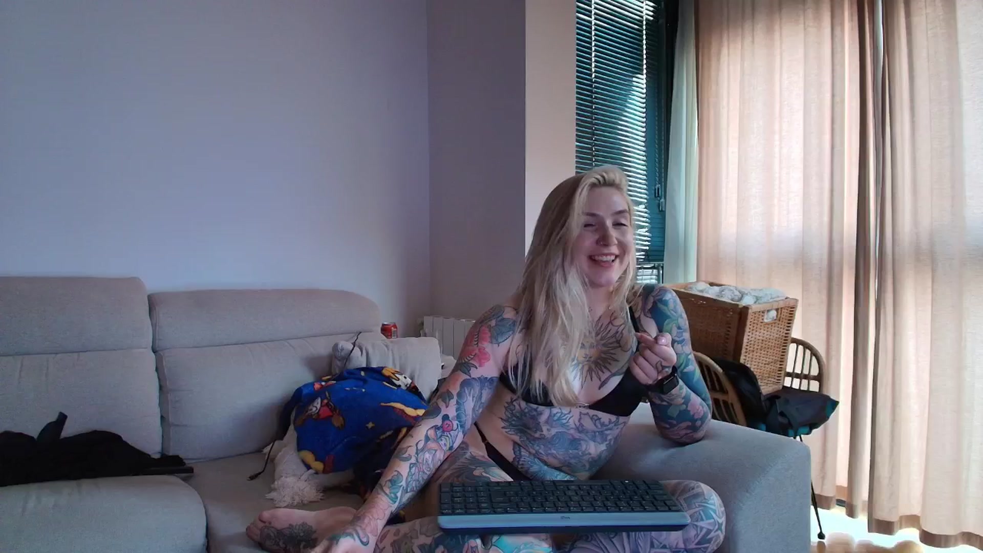 Gallery image thumbnail from Tattoo_bbgirl's myfreecams stream on, 04/17/2026, 22:00 image 4 of 20